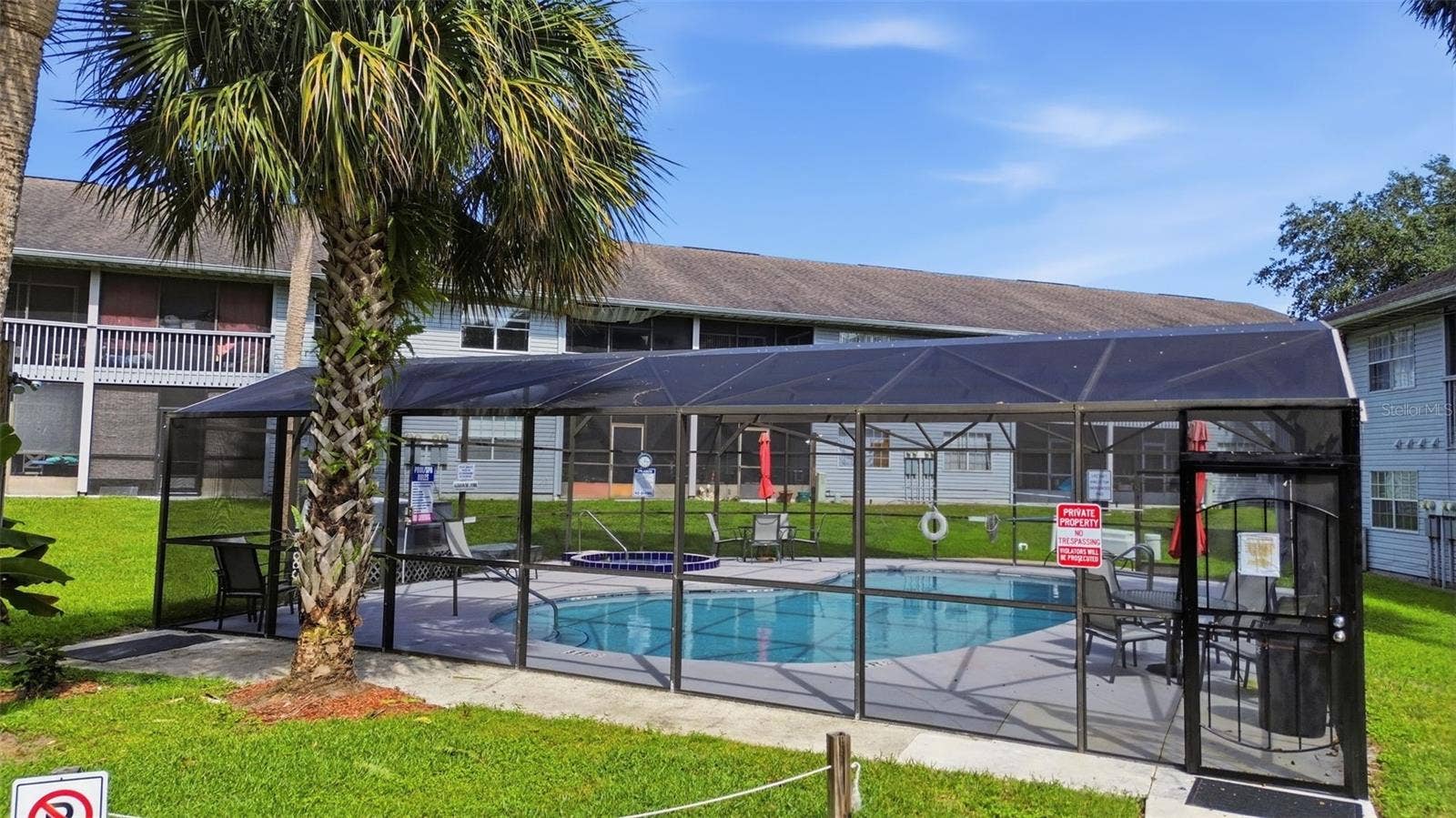 313 DIRKSEN DRIVE, #G4, Debary, FL 32713 COMMUNITY POOL