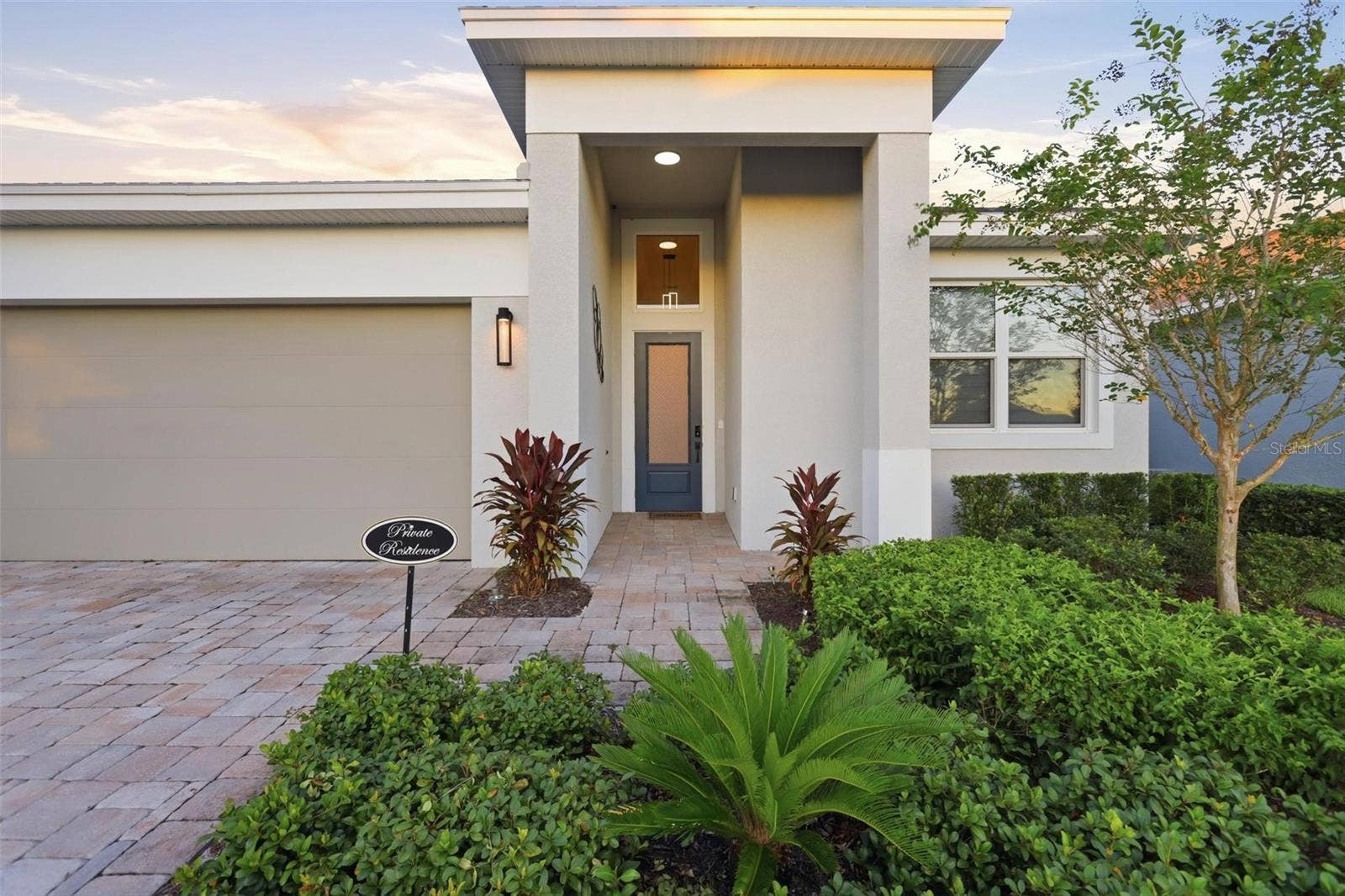 883 LAKE HILL WAY, Deland, FL 32724 883 LAKE HILL WAY, Deland, FL 32724