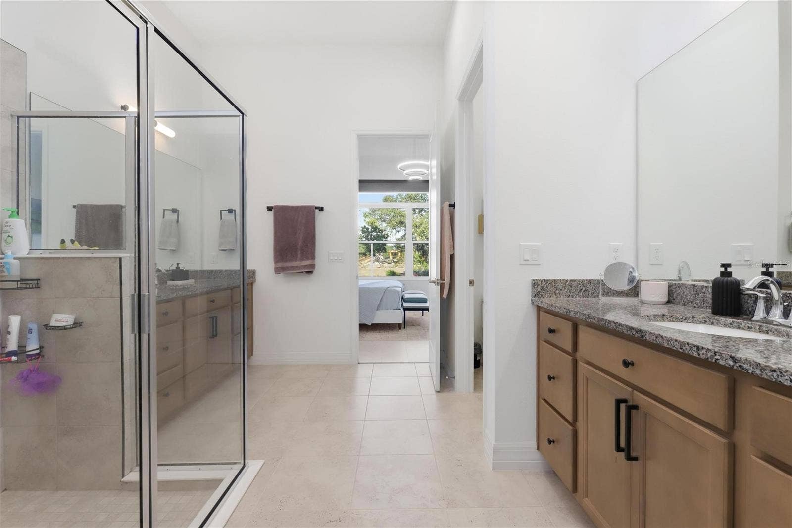 883 LAKE HILL WAY, Deland, FL 32724 883 LAKE HILL WAY, Deland, FL 32724