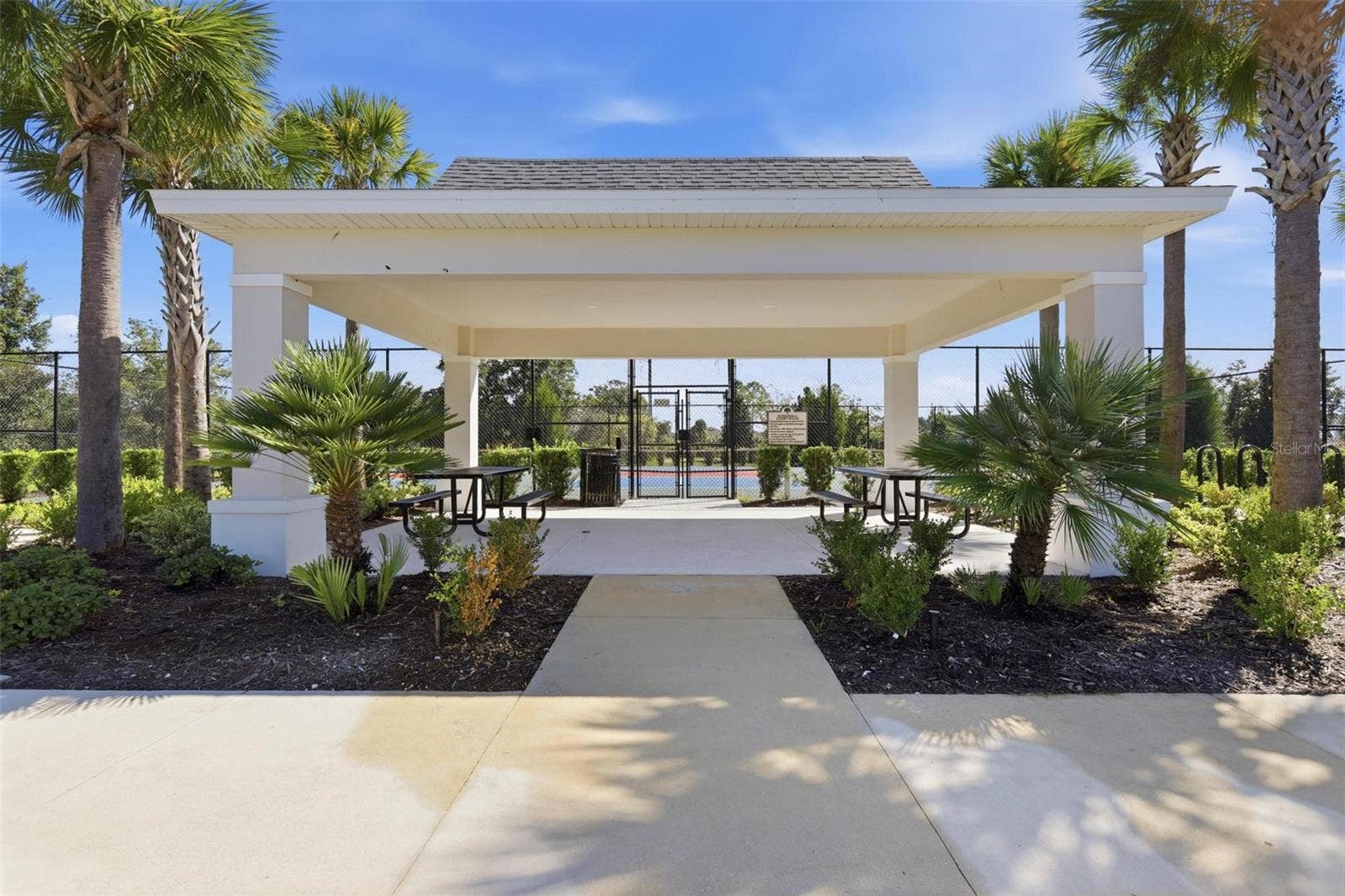 883 LAKE HILL WAY, Deland, FL 32724 883 LAKE HILL WAY, Deland, FL 32724
