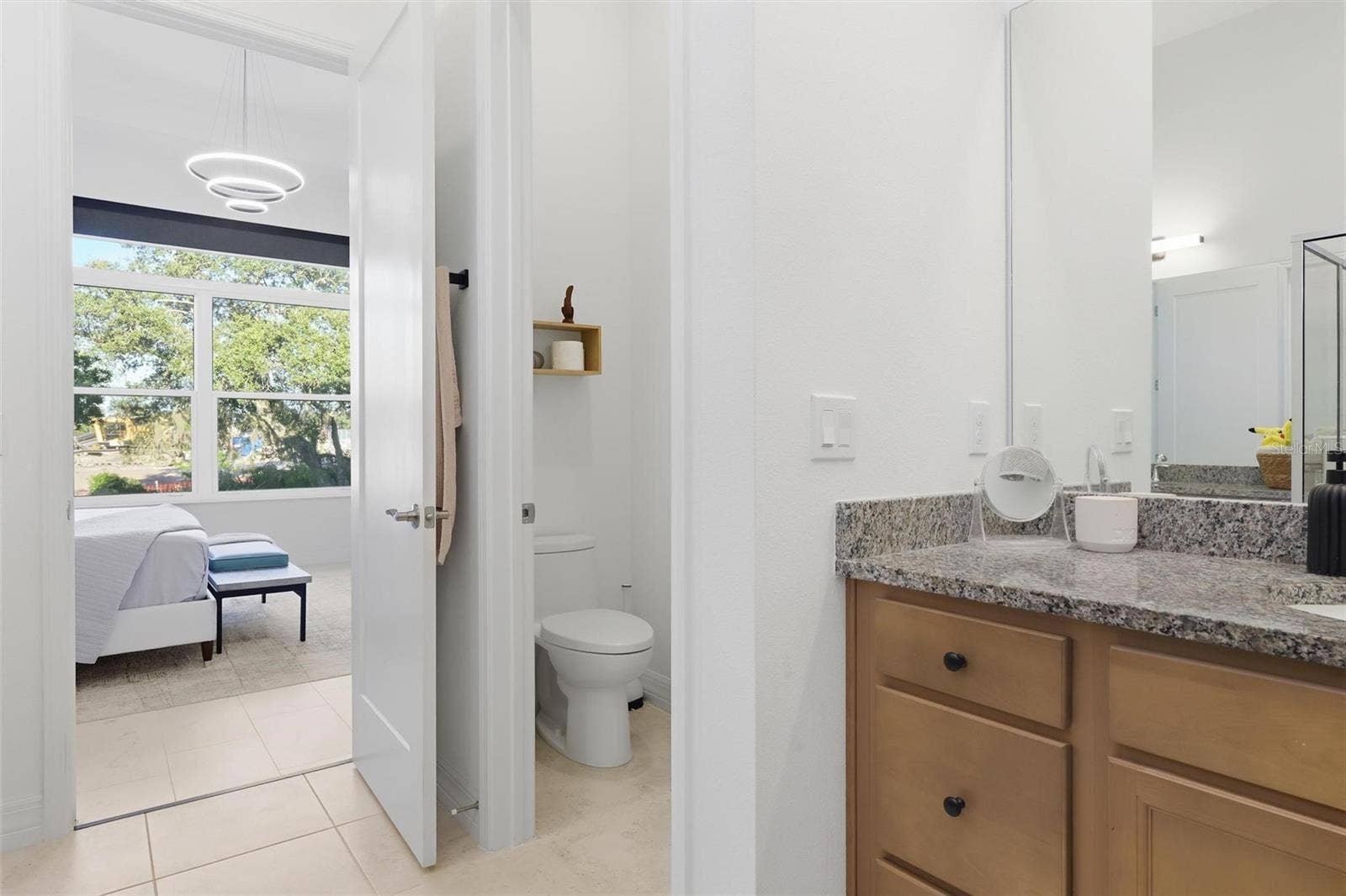 883 LAKE HILL WAY, Deland, FL 32724 883 LAKE HILL WAY, Deland, FL 32724