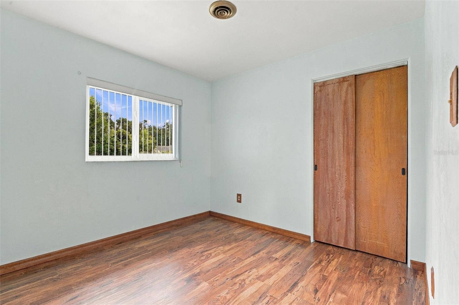 480 W NEW YORK AVENUE, Orange City, FL 32763 Bedroom 3
