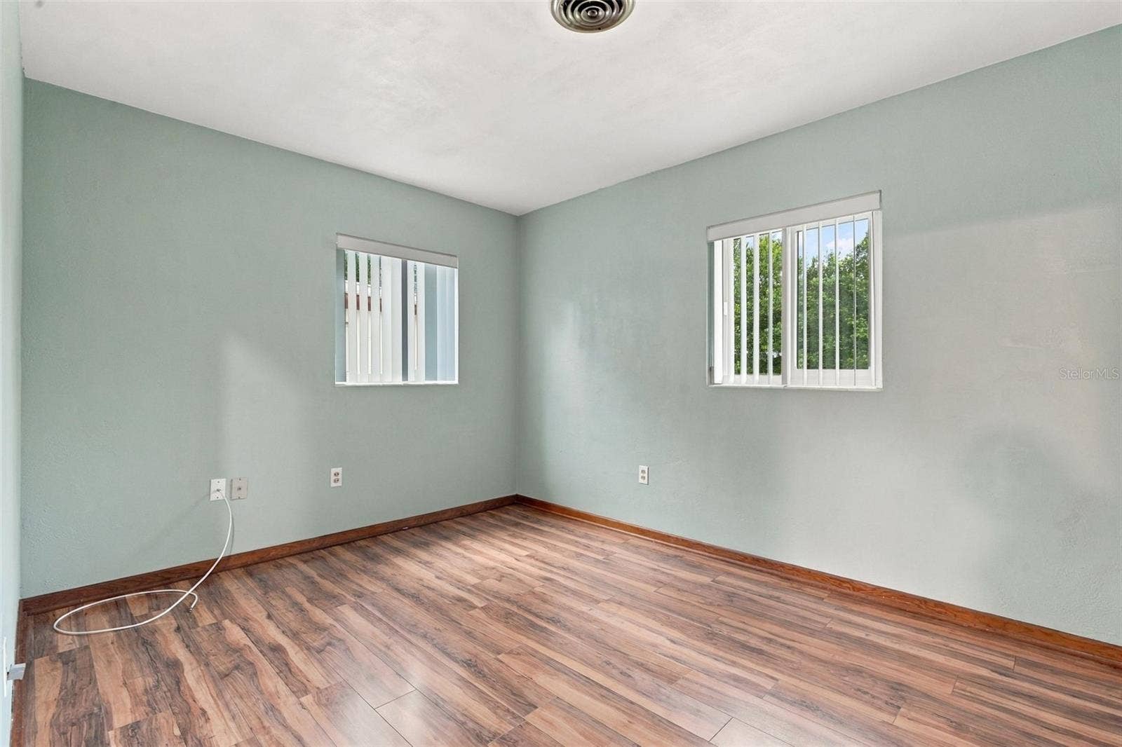 480 W NEW YORK AVENUE, Orange City, FL 32763 Bedroom 3