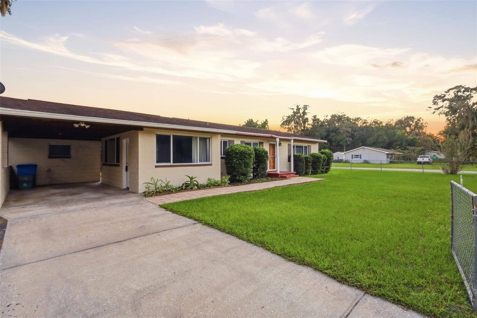 480 W NEW YORK AVENUE, Orange City, FL 32763 480 W NEW YORK AVENUE, Orange City, FL 32763