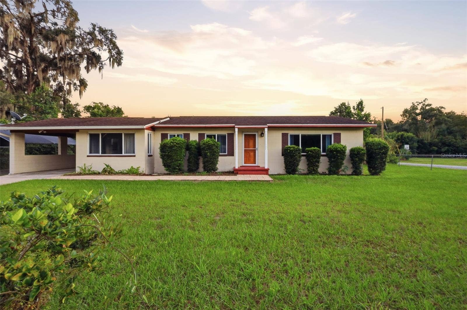 480 W NEW YORK AVENUE, Orange City, FL 32763 480 W NEW YORK AVENUE, Orange City, FL 32763