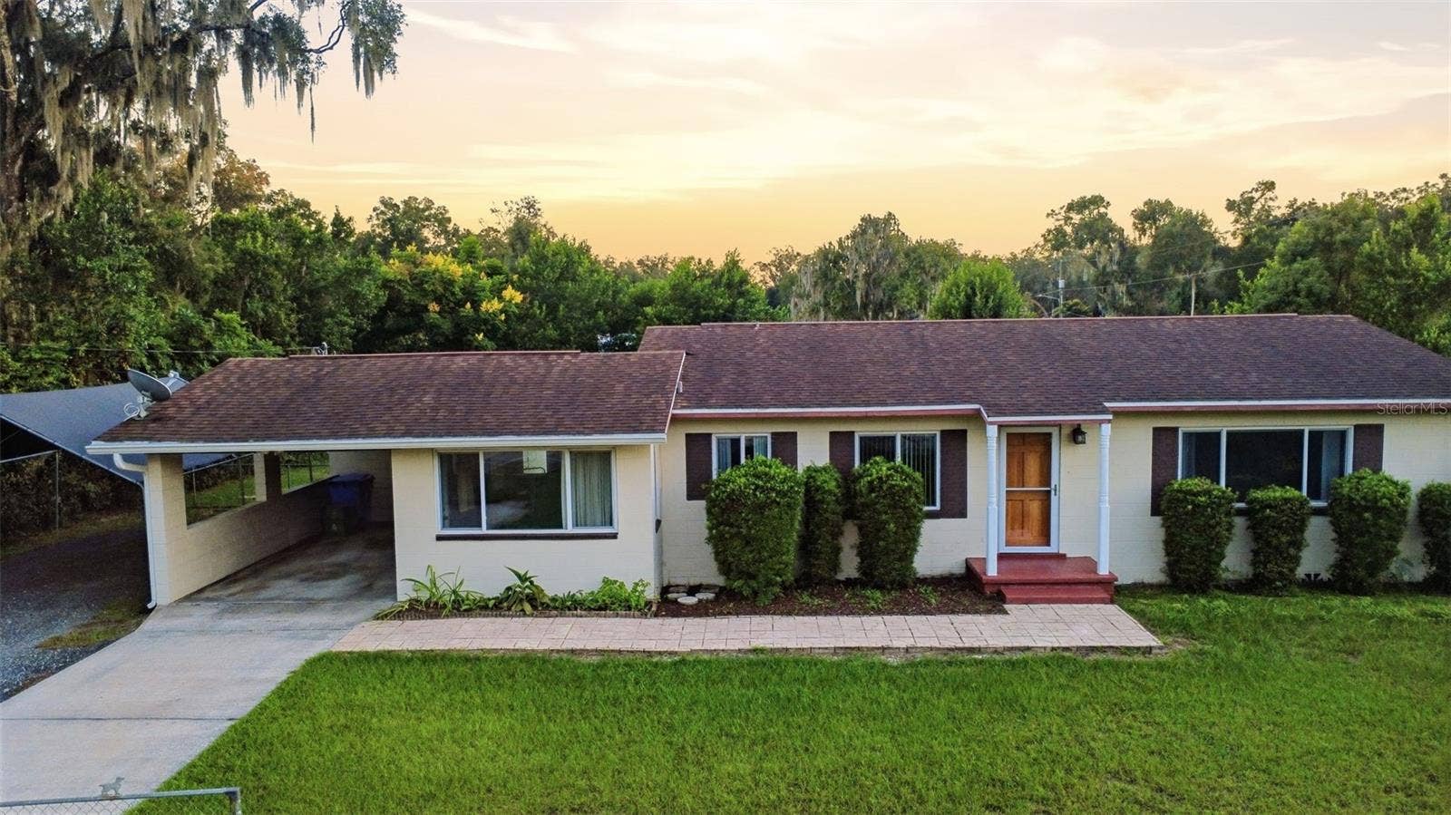 480 W NEW YORK AVENUE, Orange City, FL 32763 480 W NEW YORK AVENUE, Orange City, FL 32763