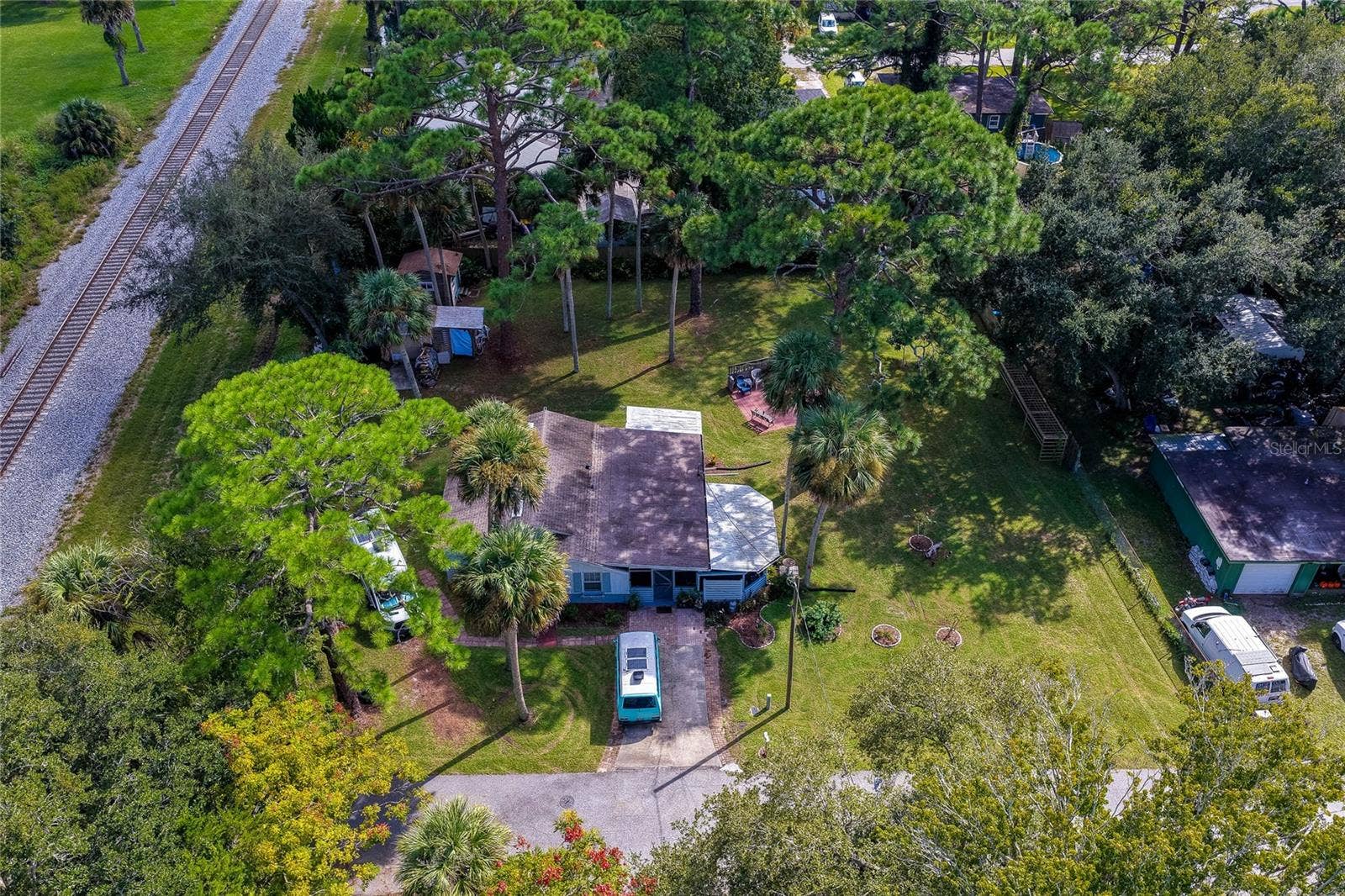 300 Alice St and adjacent lot
