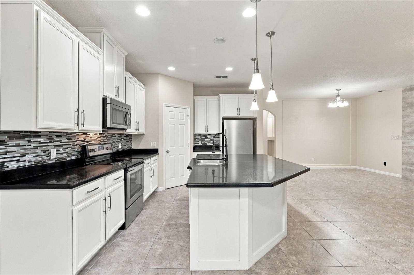 12061 SAWGRASS RESERVE BOULEVARD, Orlando, FL 32824