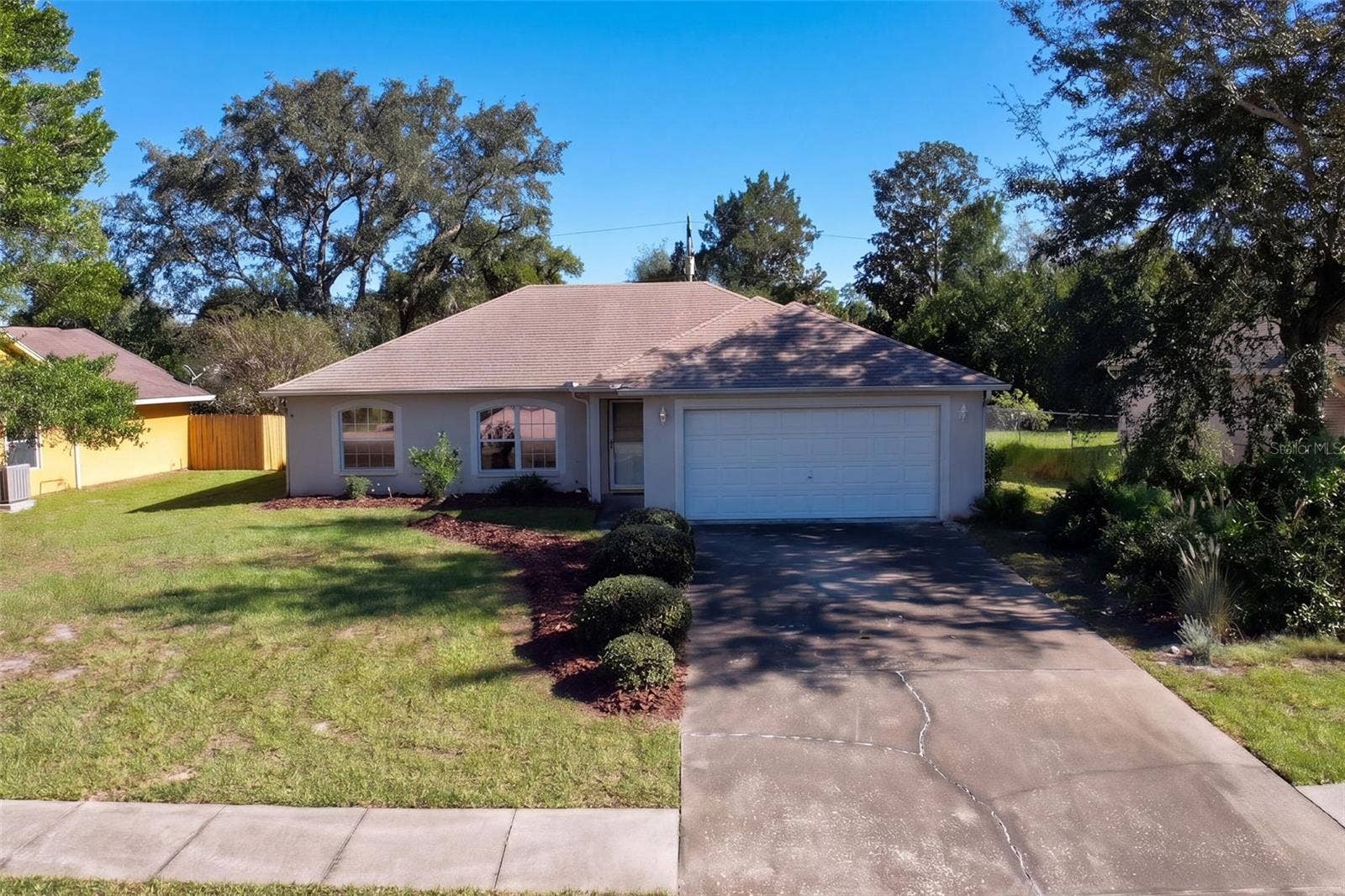 1377 AZORA DRIVE, Deltona, FL 32725 1377 AZORA DRIVE, Deltona, FL 32725