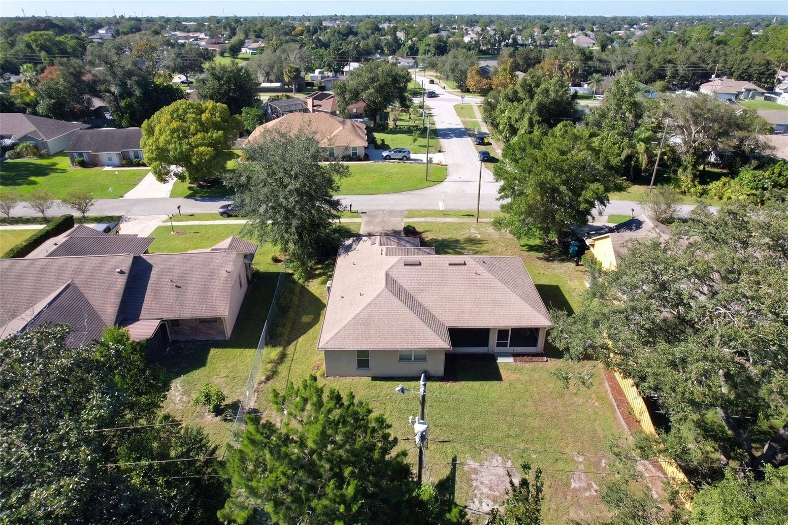 1377 AZORA DRIVE, Deltona, FL 32725 1377 AZORA DRIVE, Deltona, FL 32725