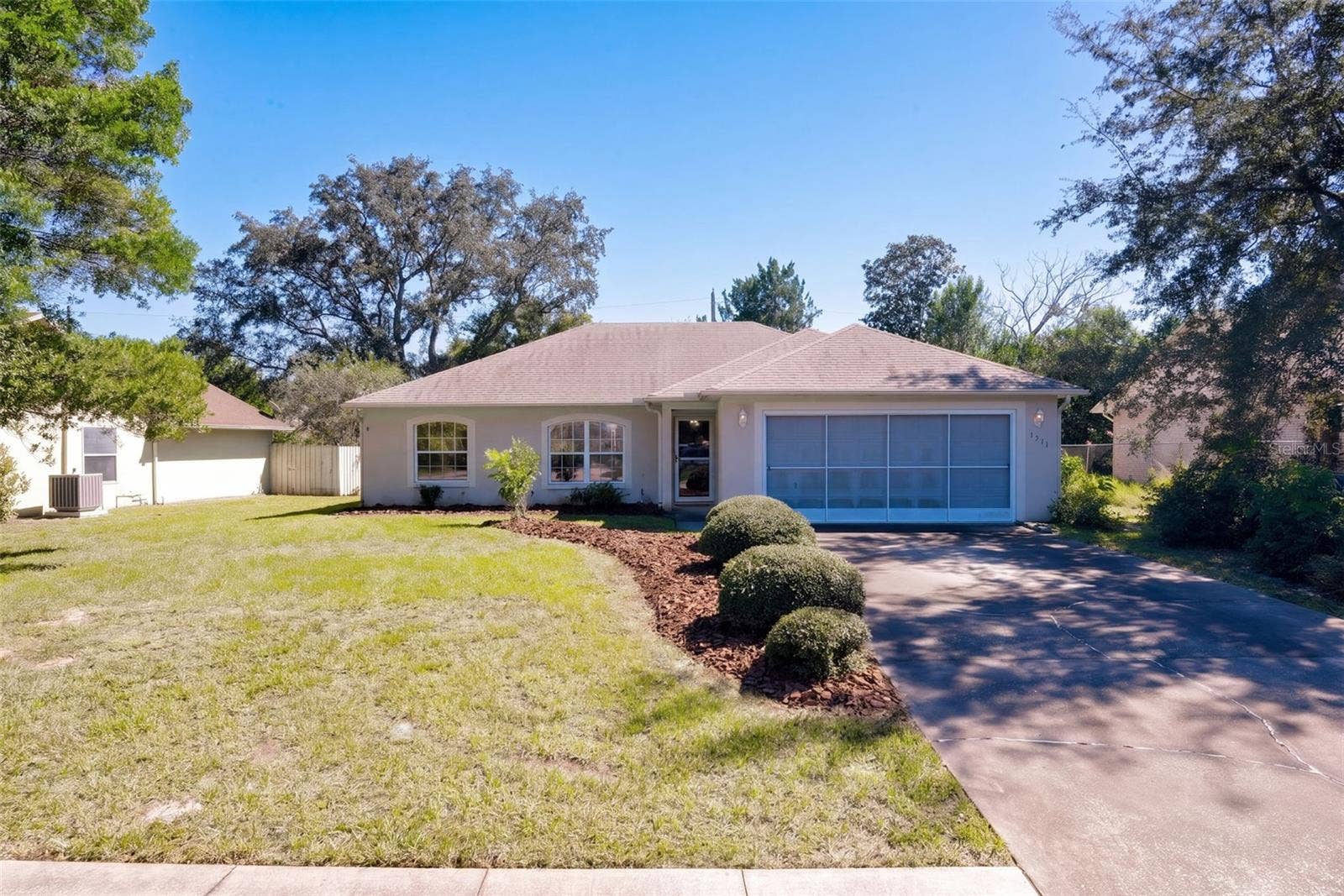 1377 AZORA DRIVE, Deltona, FL 32725 1377 AZORA DRIVE, Deltona, FL 32725