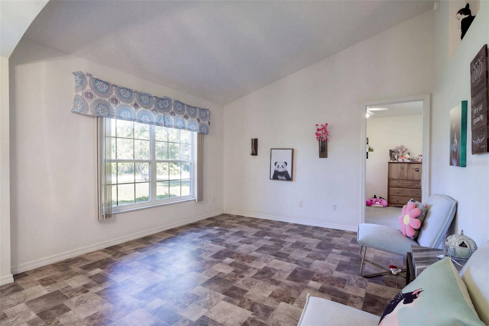 1377 AZORA DRIVE, Deltona, FL 32725 1377 AZORA DRIVE, Deltona, FL 32725