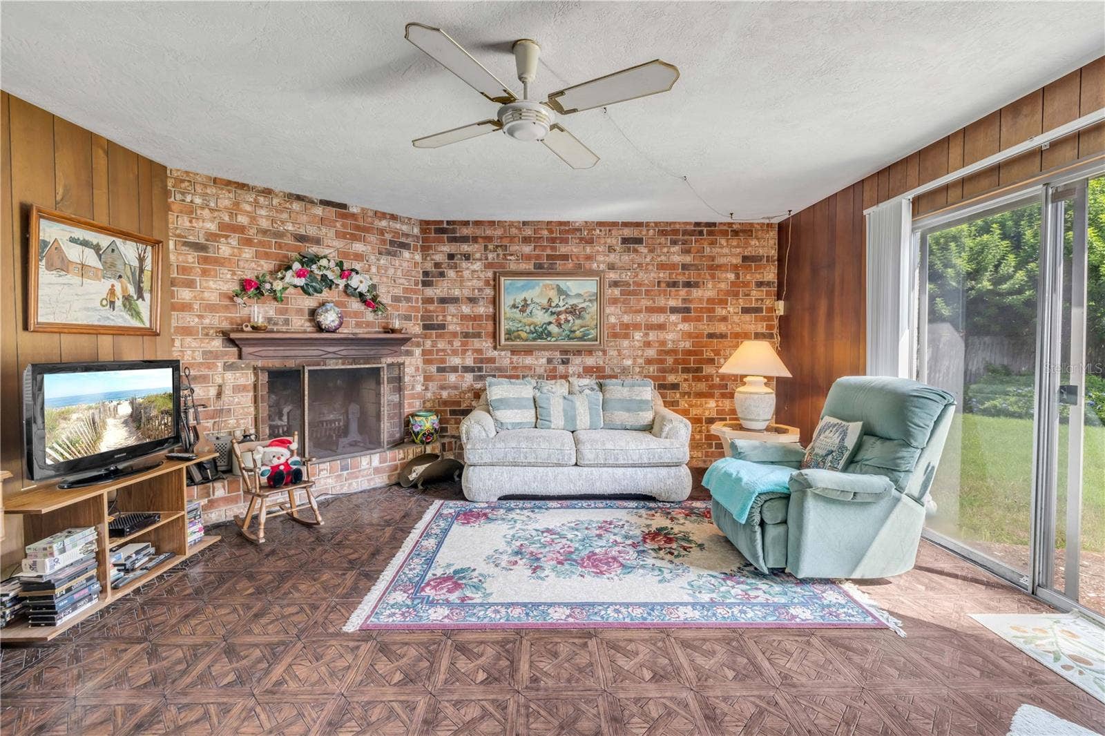 1160 PINEVIEW DRIVE, Daytona Beach, FL 32117 1160 PINEVIEW DRIVE, Daytona Beach, FL 32117