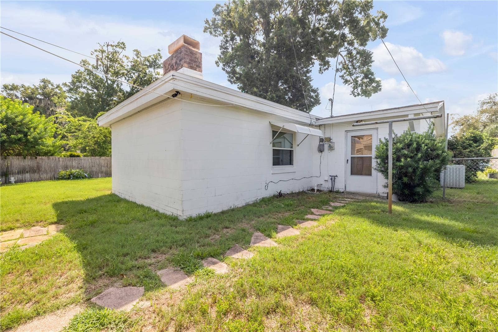 1160 PINEVIEW DRIVE, Daytona Beach, FL 32117 1160 PINEVIEW DRIVE, Daytona Beach, FL 32117
