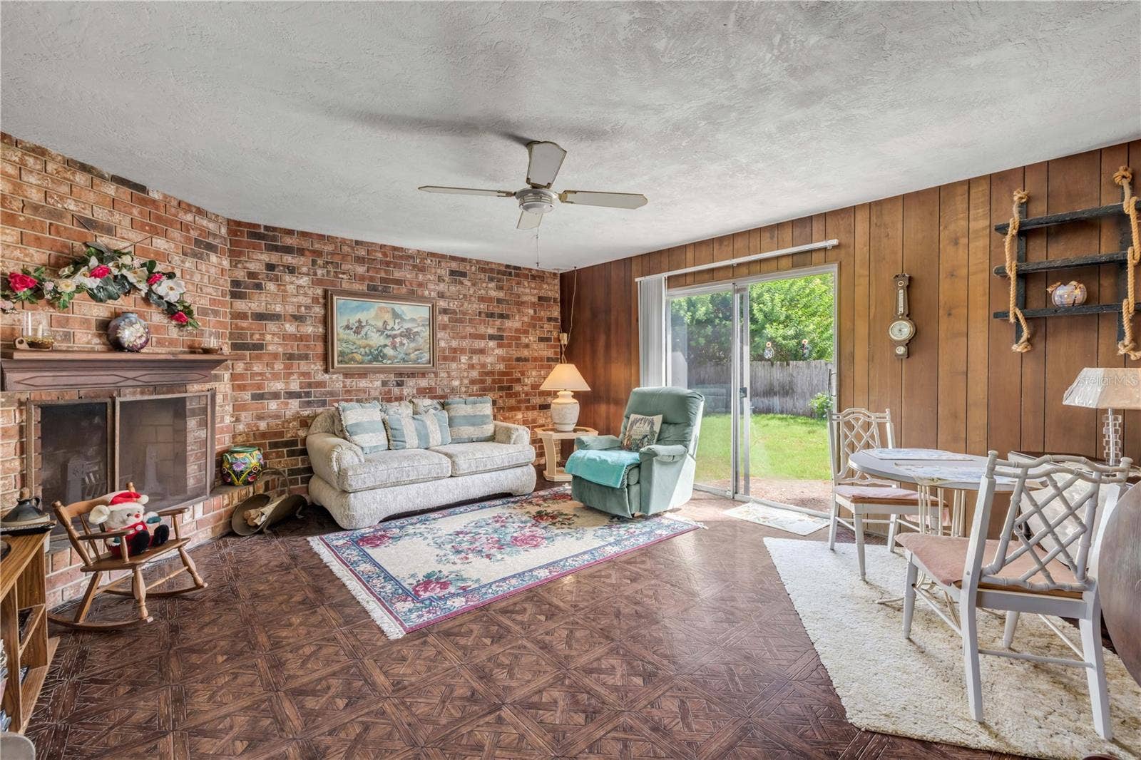 1160 PINEVIEW DRIVE, Daytona Beach, FL 32117 1160 PINEVIEW DRIVE, Daytona Beach, FL 32117