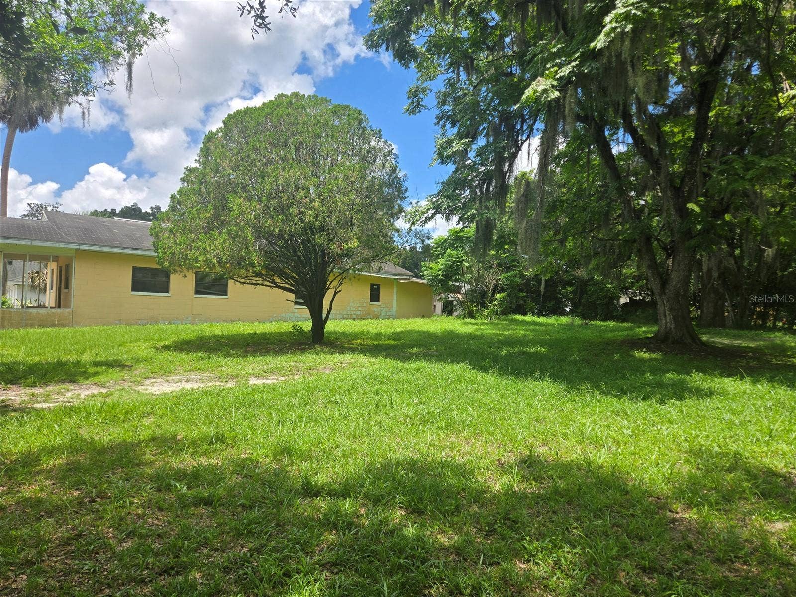 317 S FRANKFORT AVENUE, Deland, FL 32724 317 S FRANKFORT AVENUE, Deland, FL 32724