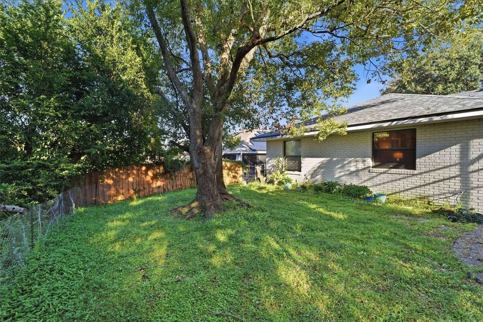 1626 W AKRON DRIVE, Deltona, FL 32725 1626 W AKRON DRIVE, Deltona, FL 32725