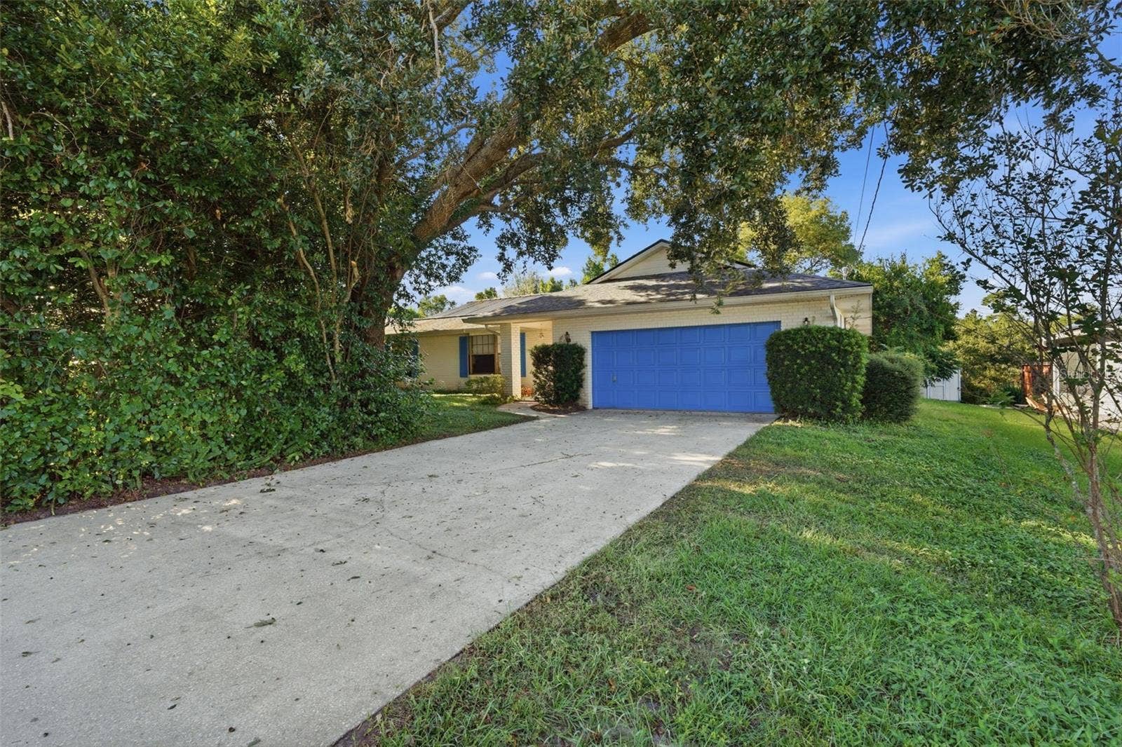 1626 W AKRON DRIVE, Deltona, FL 32725 1626 W AKRON DRIVE, Deltona, FL 32725