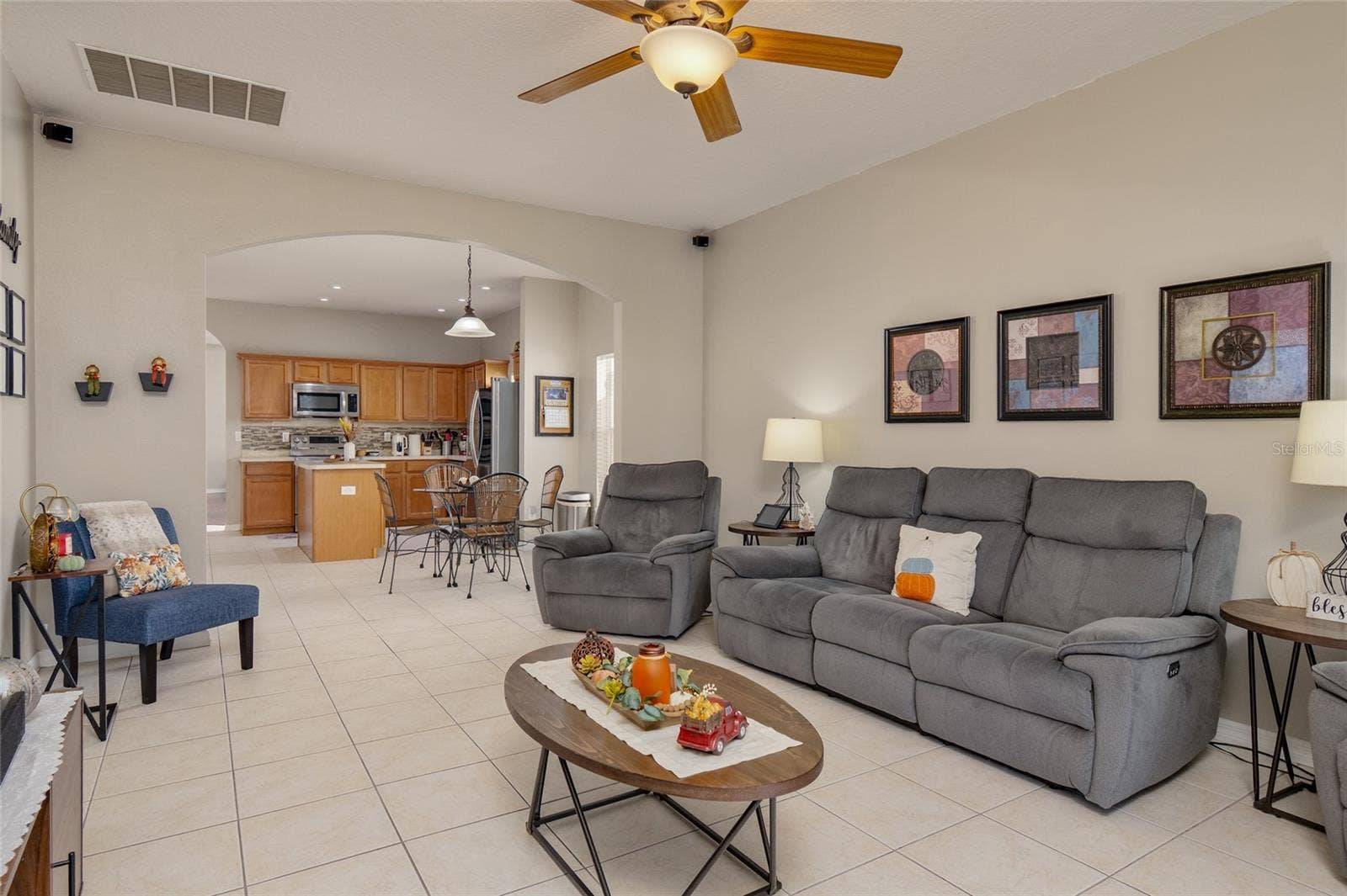 306 CLYDESDALE CIRCLE, Sanford, FL 32773 306 CLYDESDALE CIRCLE, Sanford, FL 32773