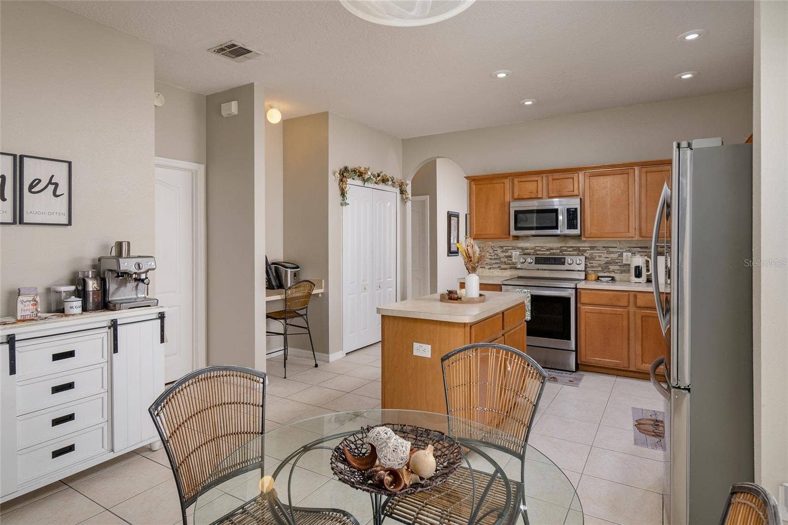 306 CLYDESDALE CIRCLE, Sanford, FL 32773 306 CLYDESDALE CIRCLE, Sanford, FL 32773