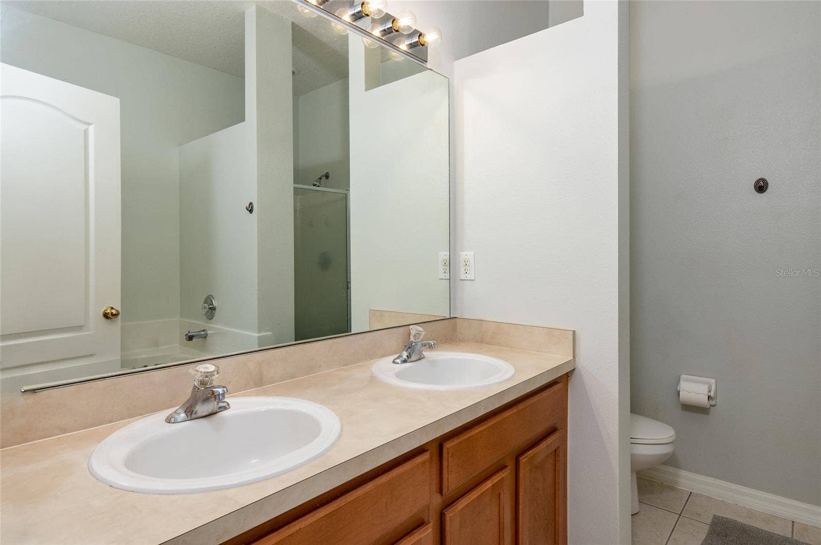 306 CLYDESDALE CIRCLE, Sanford, FL 32773 306 CLYDESDALE CIRCLE, Sanford, FL 32773