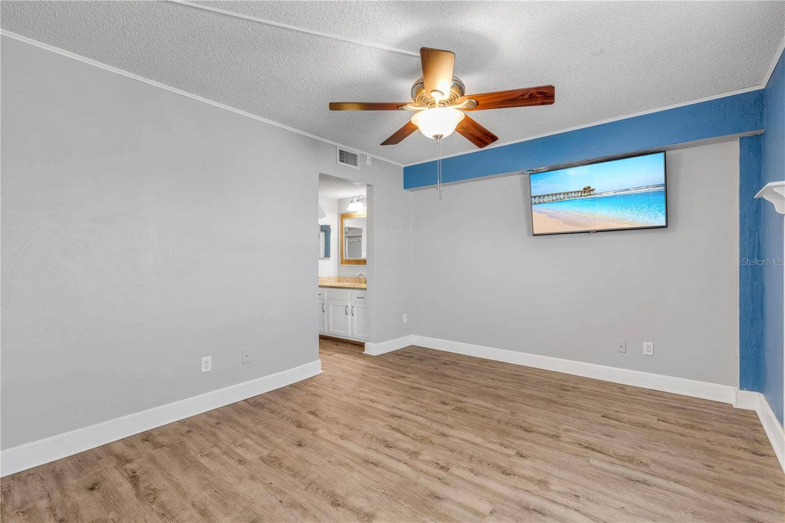 145 N HALIFAX AVENUE, #109, Daytona Beach, FL 32118 145 N HALIFAX AVENUE, #109, Daytona Beach, FL 32118