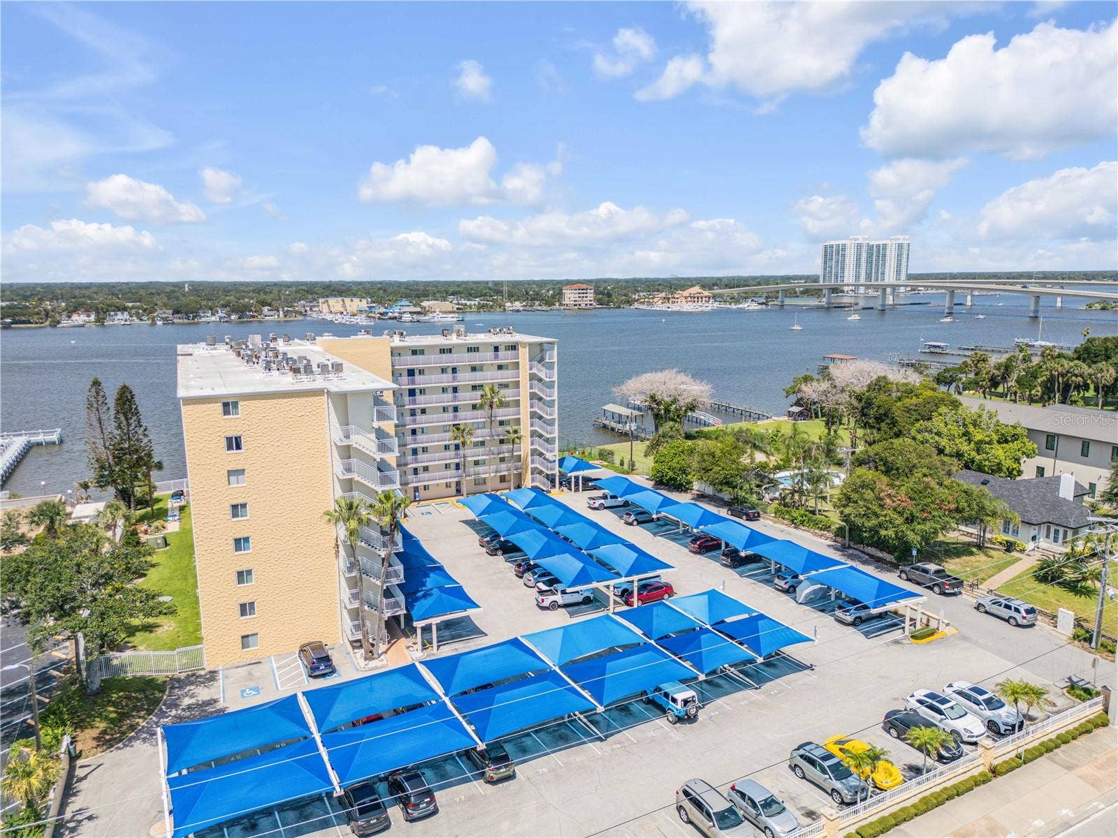 145 N HALIFAX AVENUE, #109, Daytona Beach, FL 32118 145 N HALIFAX AVENUE, #109, Daytona Beach, FL 32118
