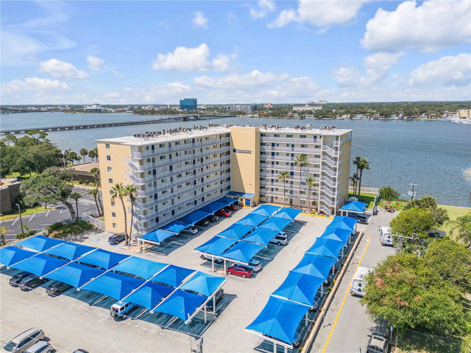 145 N HALIFAX AVENUE, #109, Daytona Beach, FL 32118 145 N HALIFAX AVENUE, #109, Daytona Beach, FL 32118