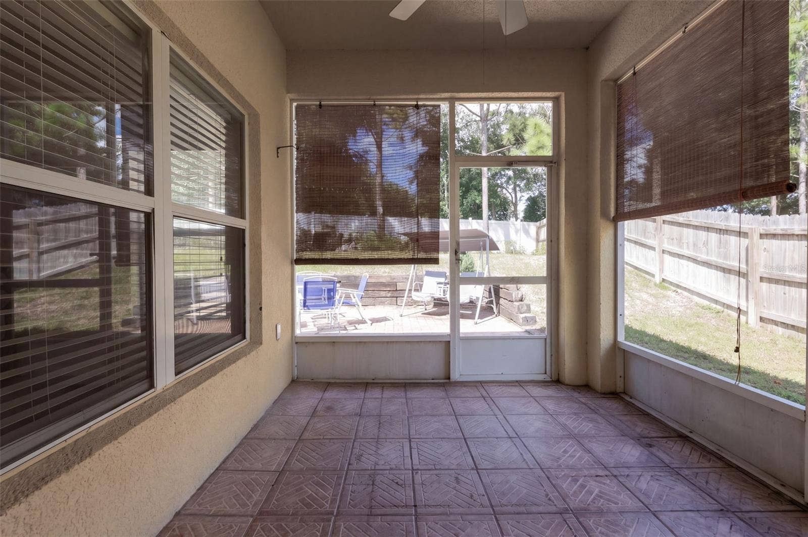 1416 LONGVILLE CIRCLE, Tavares, FL 32778 1416 LONGVILLE CIRCLE, Tavares, FL 32778