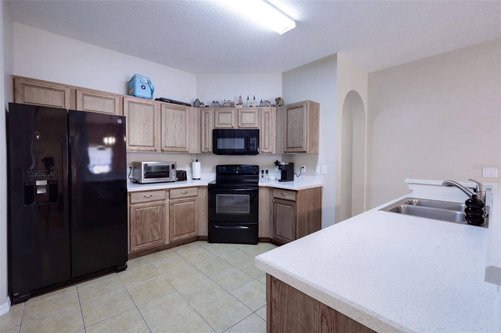 1416 LONGVILLE CIRCLE, Tavares, FL 32778 1416 LONGVILLE CIRCLE, Tavares, FL 32778