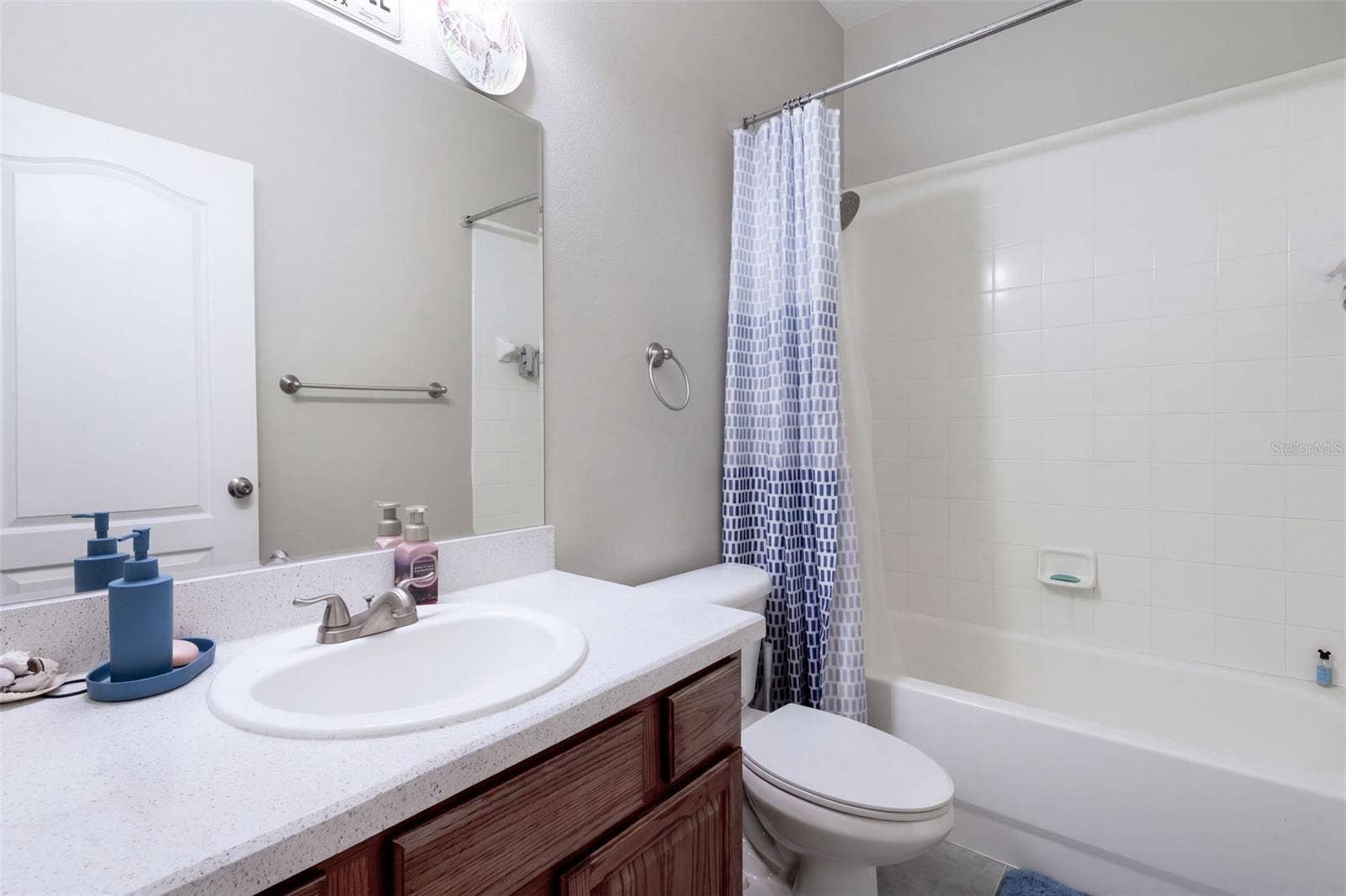 1416 LONGVILLE CIRCLE, Tavares, FL 32778 1416 LONGVILLE CIRCLE, Tavares, FL 32778
