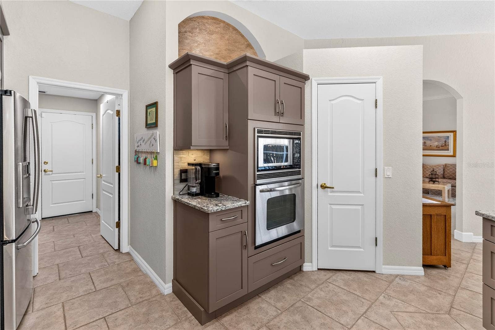 313 HAMPTON HILLS COURT, Debary, FL 32713