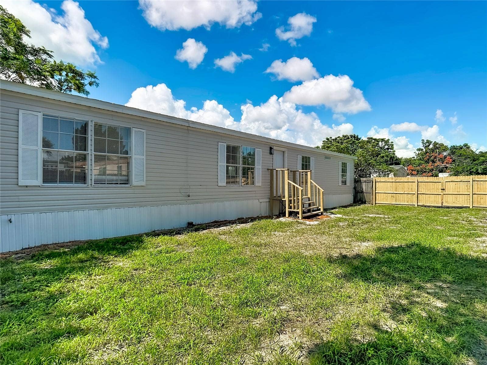 3443 POPULATIC STREET, Mims, FL 32754