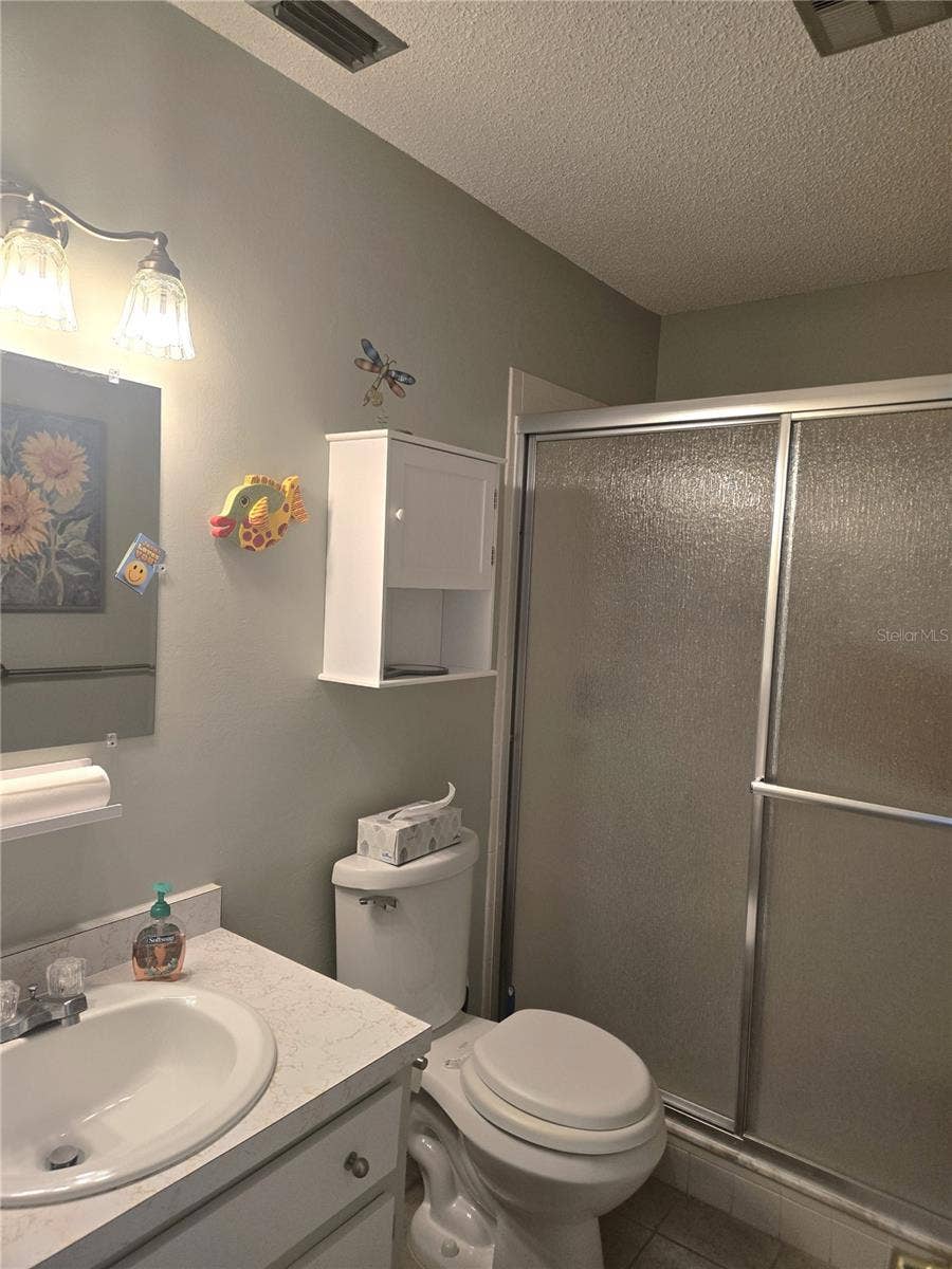 35 VILLA VILLAR COURT, #350, Deland, FL 32724 Hall Bathroom
