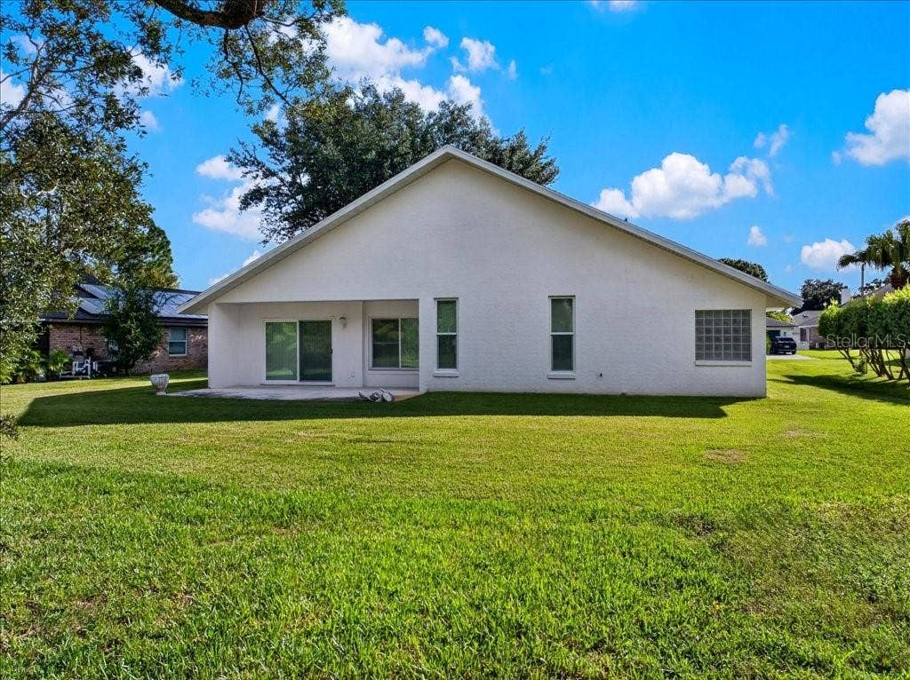 4 KATRINAS DRIVE, Ormond Beach, FL 32174 4 KATRINAS DRIVE, Ormond Beach, FL 32174