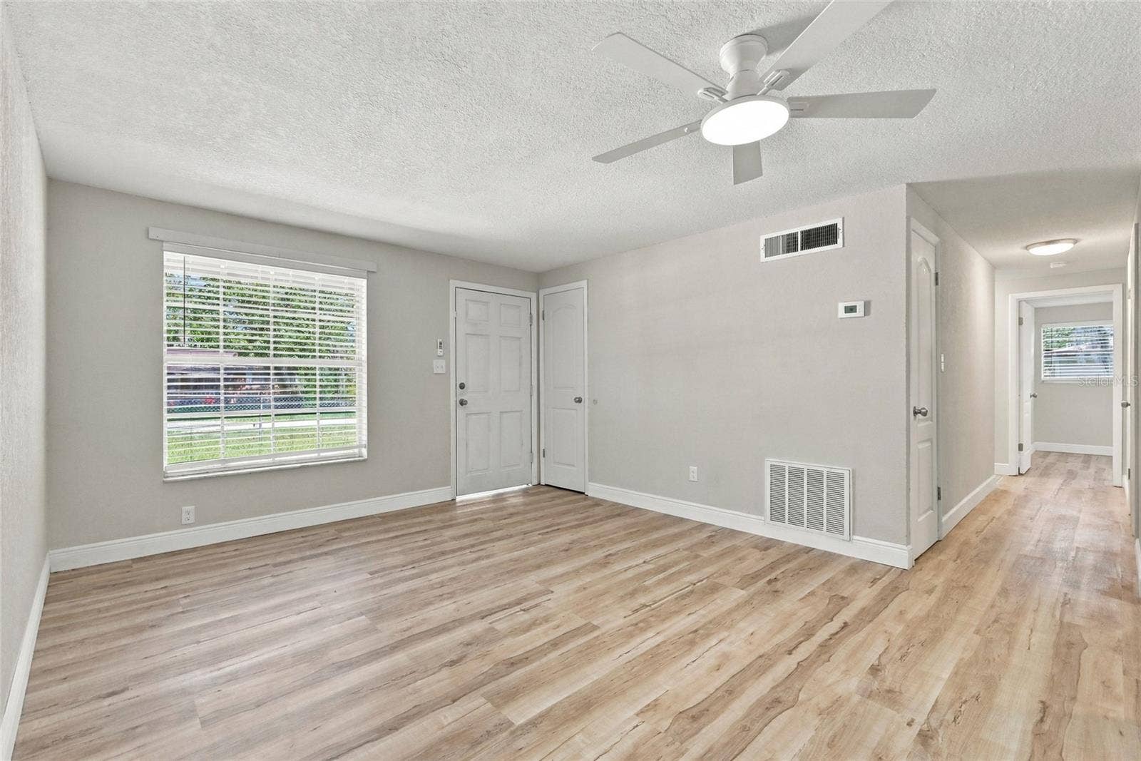 330 BROOKLYN AVENUE, Orange City, FL 32763