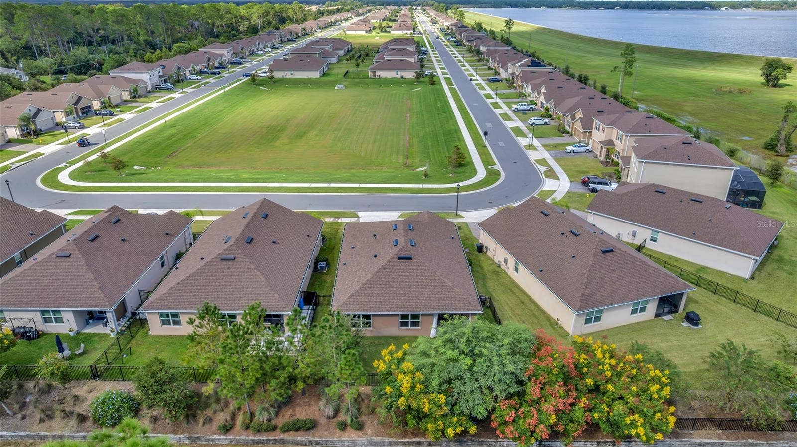 699 LAZIO CIRCLE, Debary, FL 32713