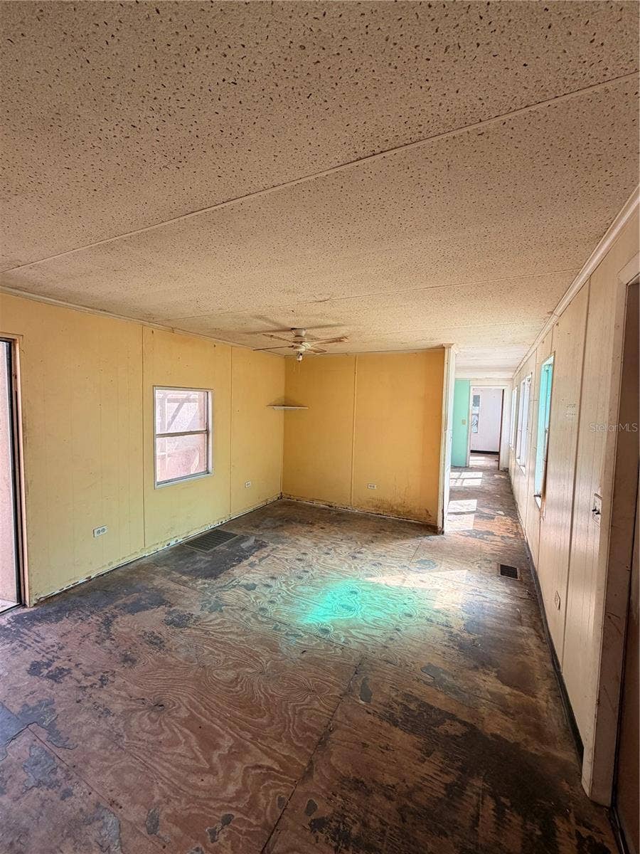 13322 E SHAWNEE TRAIL, Inverness, FL 34450 13322 E SHAWNEE TRAIL, Inverness, FL 34450