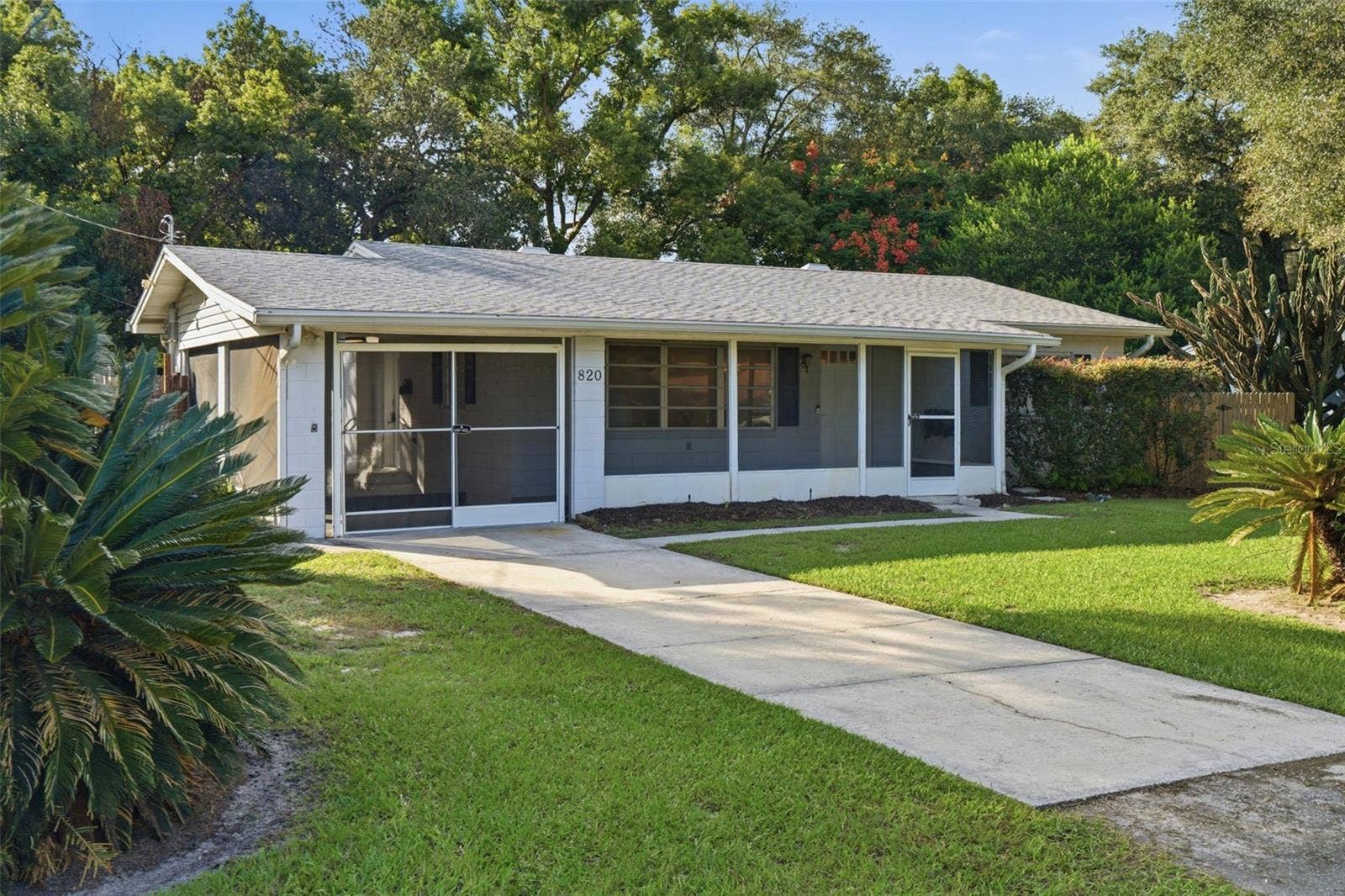 820 S MONTGOMERY AVENUE, Deland, FL 32720 820 S MONTGOMERY AVENUE, Deland, FL 32720