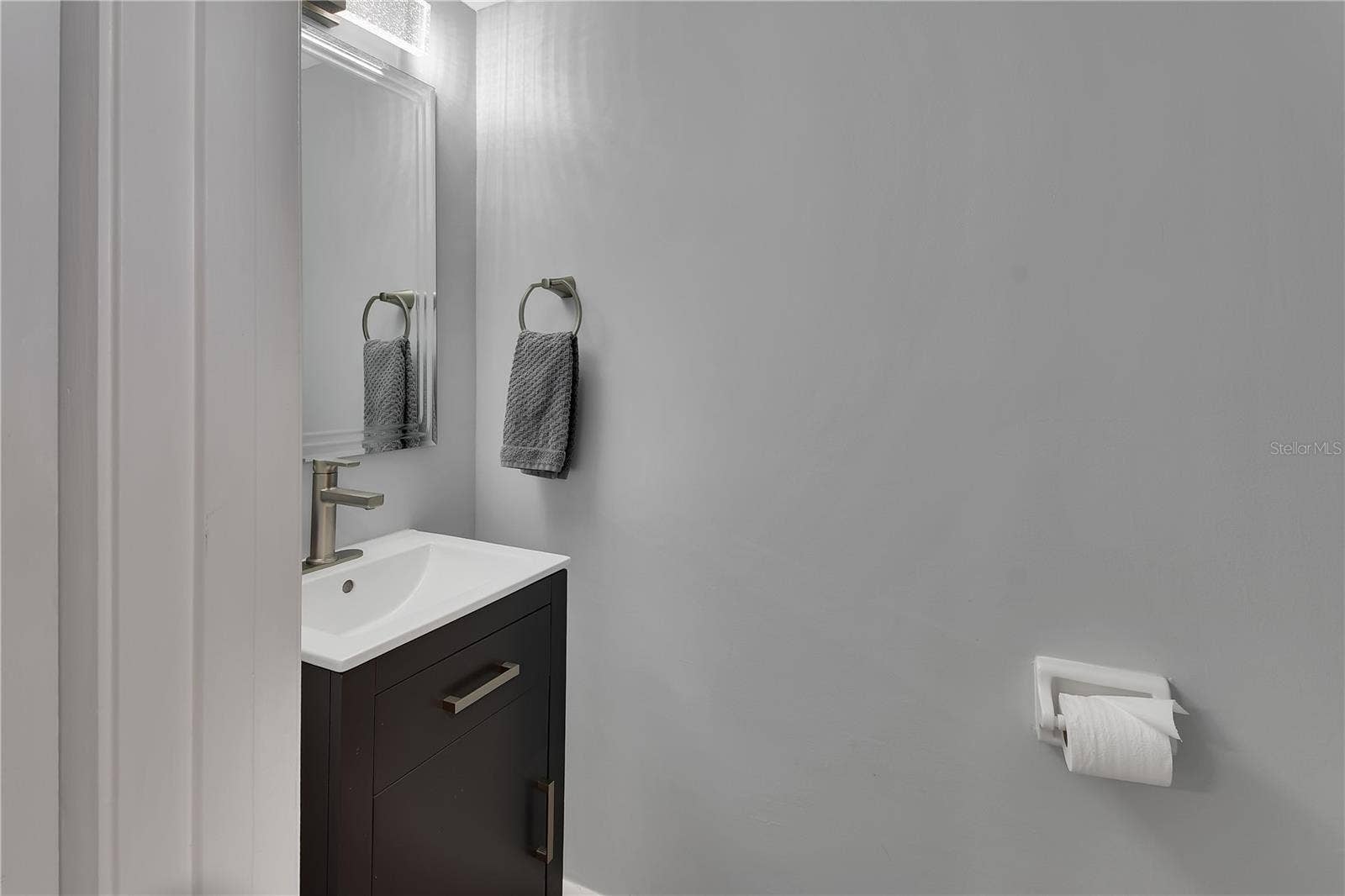 1/2 Bath 1
