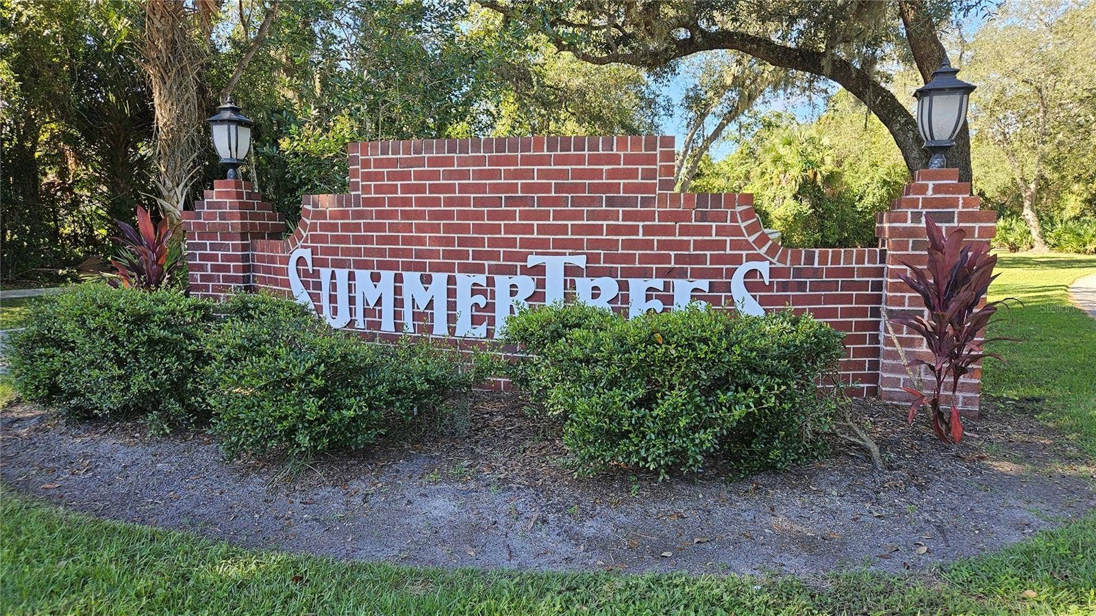 115 CIRCLING WOOD COURT, Port Orange, FL 32128 Entry Sign