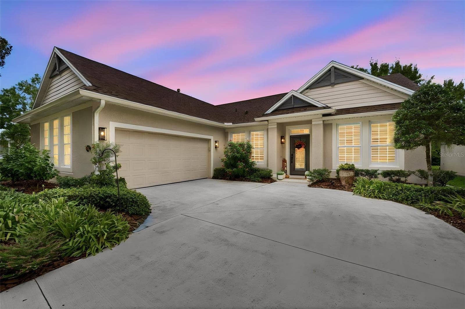 1024 HERON POINT CIRCLE, Deland, FL 32724