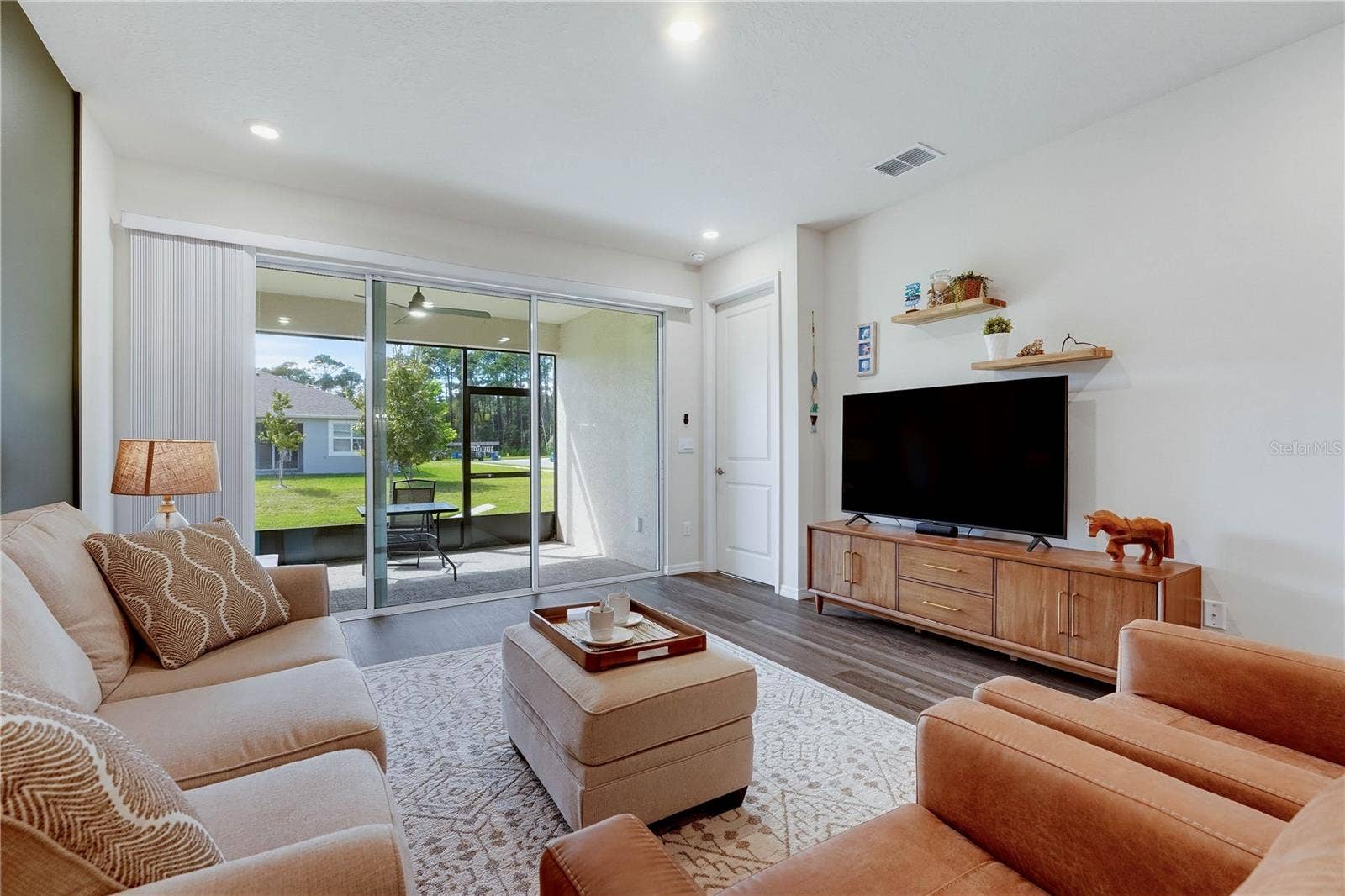 2689 KINSALE LANE, Ormond Beach, FL 32174 2689 KINSALE LANE, Ormond Beach, FL 32174
