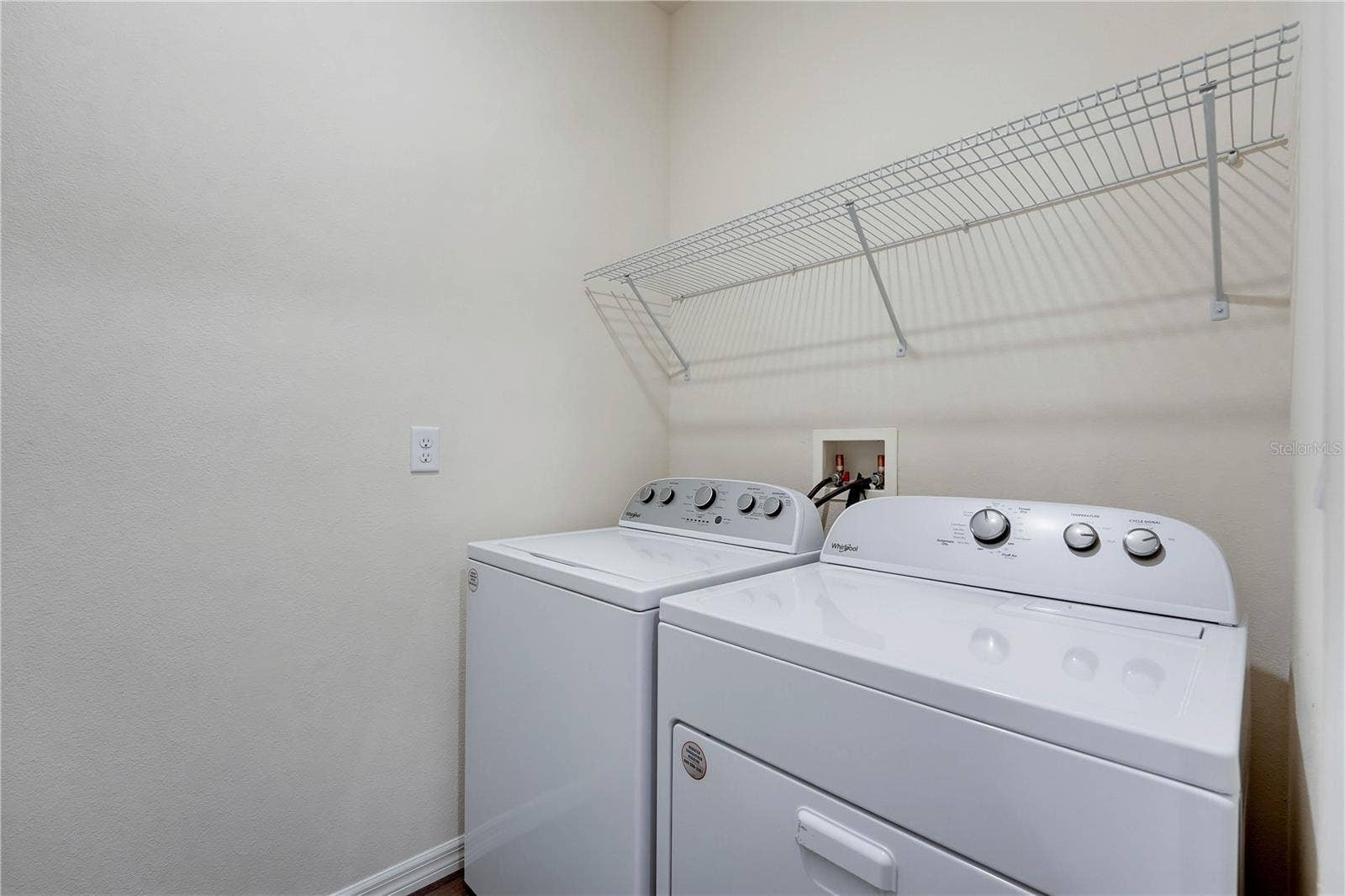 2689 KINSALE LANE, Ormond Beach, FL 32174 2689 KINSALE LANE, Ormond Beach, FL 32174