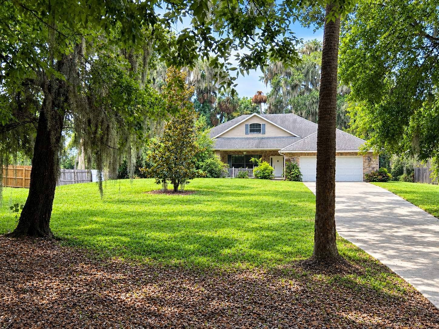 349 MAGNOLIA PLACE, Debary, FL 32713 Virtually Staged