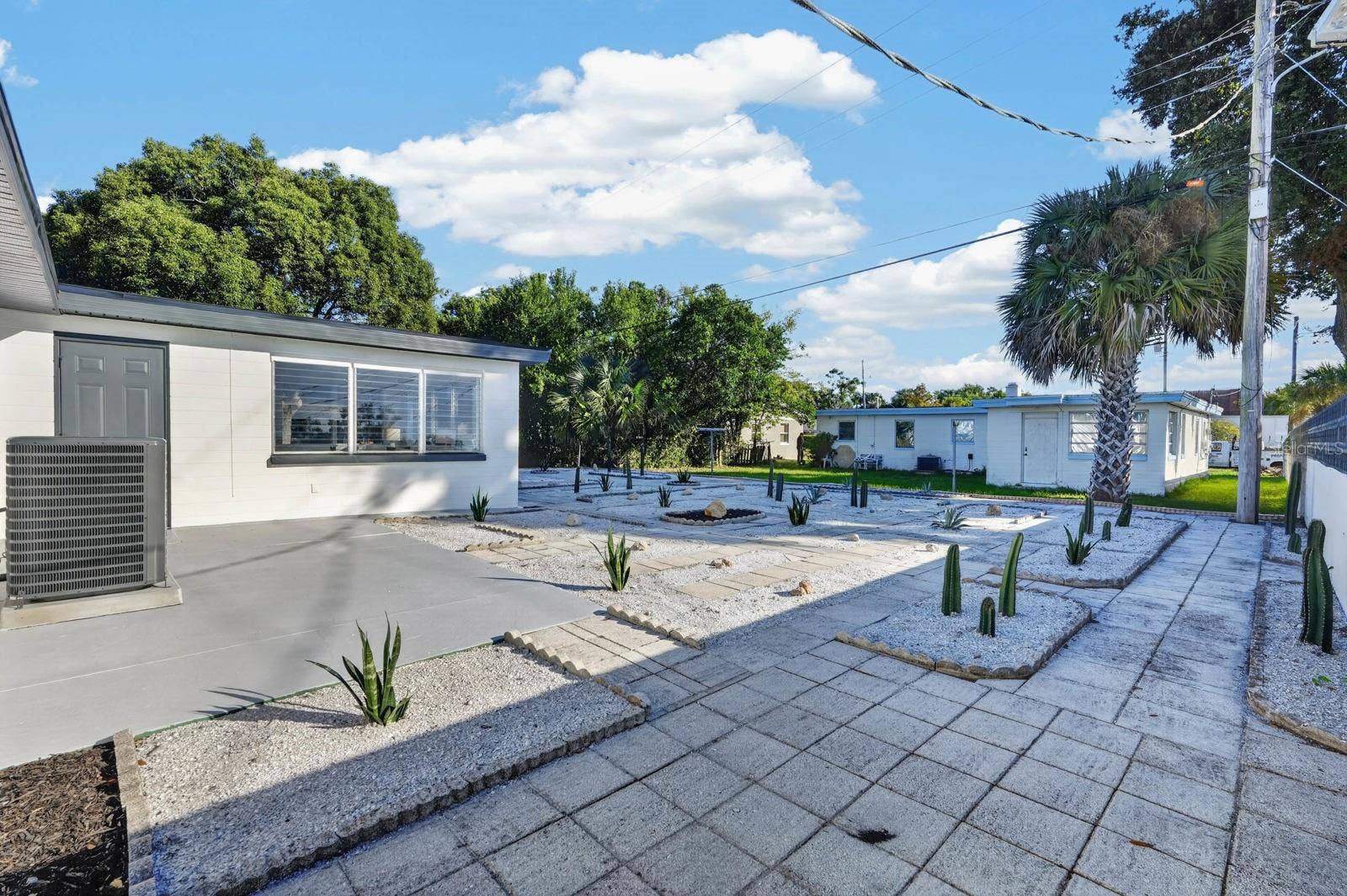 801 LEWIS DRIVE, Daytona Beach, FL 32117