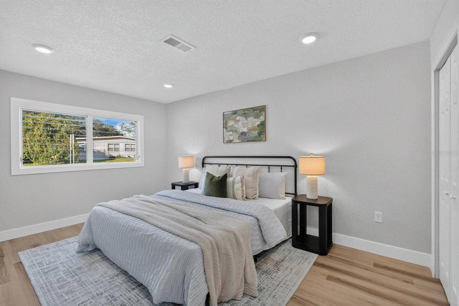 801 LEWIS DRIVE, Daytona Beach, FL 32117