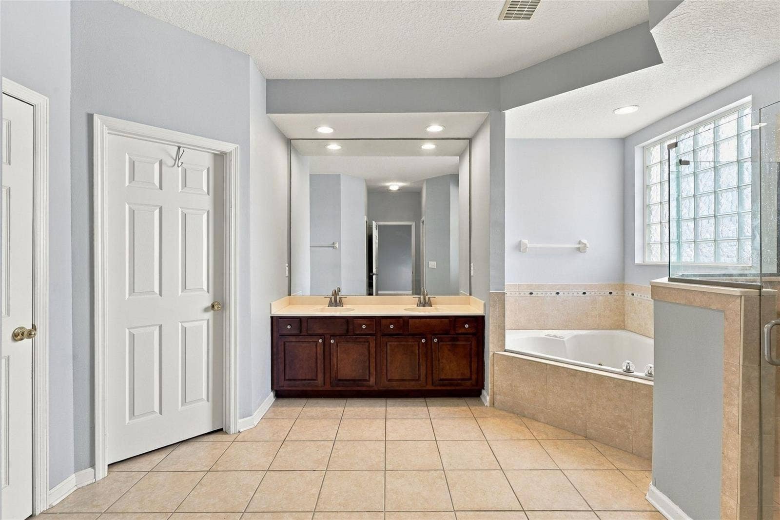 405 RAVENSHILL WAY, Deland, FL 32724 405 RAVENSHILL WAY, Deland, FL 32724