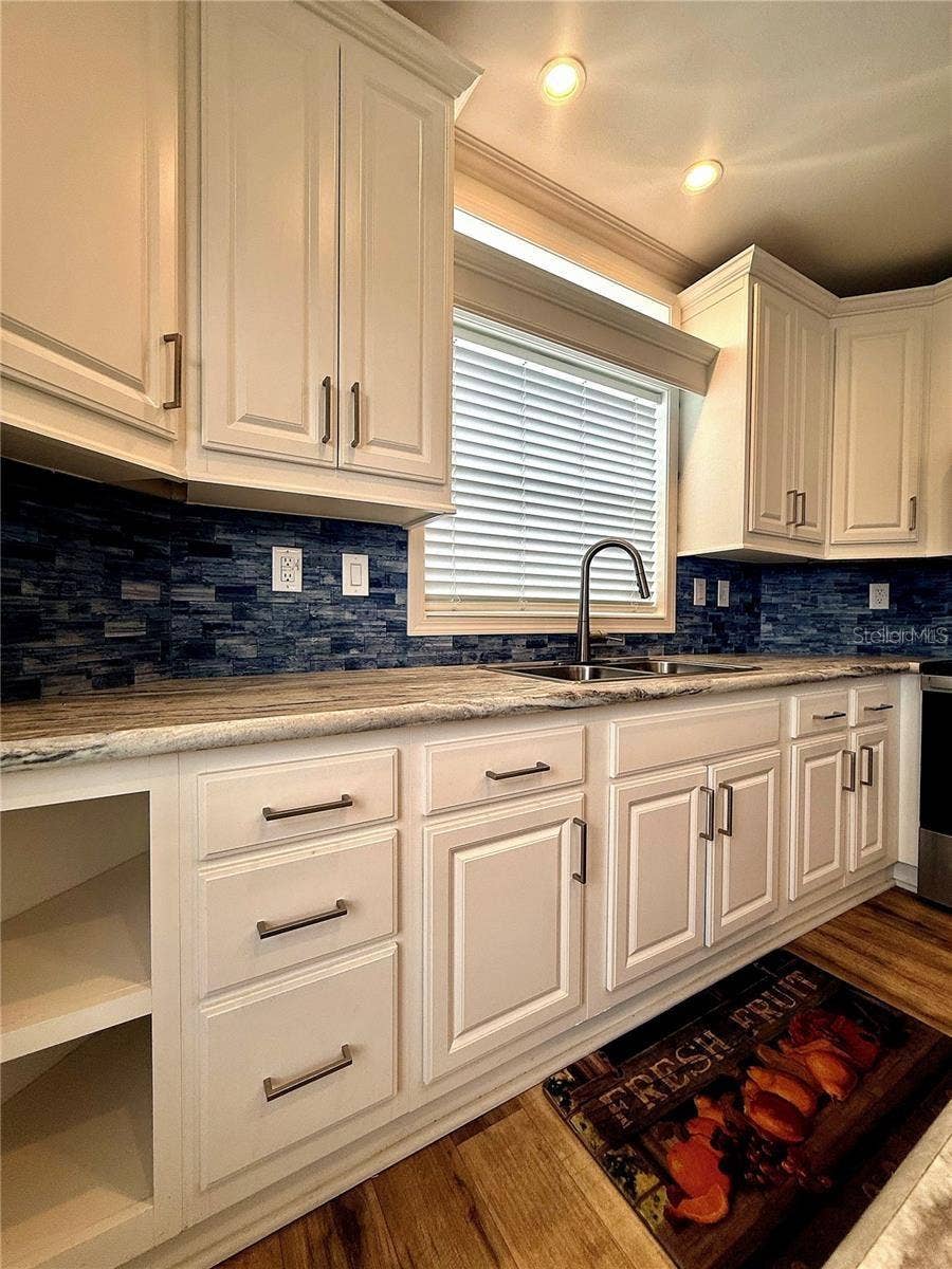 7060 FAIRVIEW VILLAGE CIRCLE, Winter Haven, FL 33881 7060 FAIRVIEW VILLAGE CIRCLE, Winter Haven, FL 33881