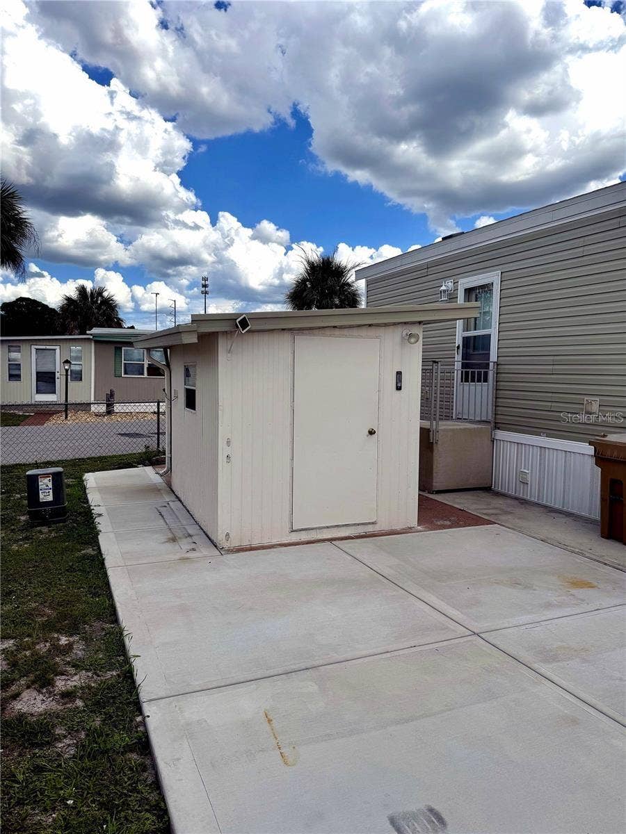 7060 FAIRVIEW VILLAGE CIRCLE, Winter Haven, FL 33881 7060 FAIRVIEW VILLAGE CIRCLE, Winter Haven, FL 33881